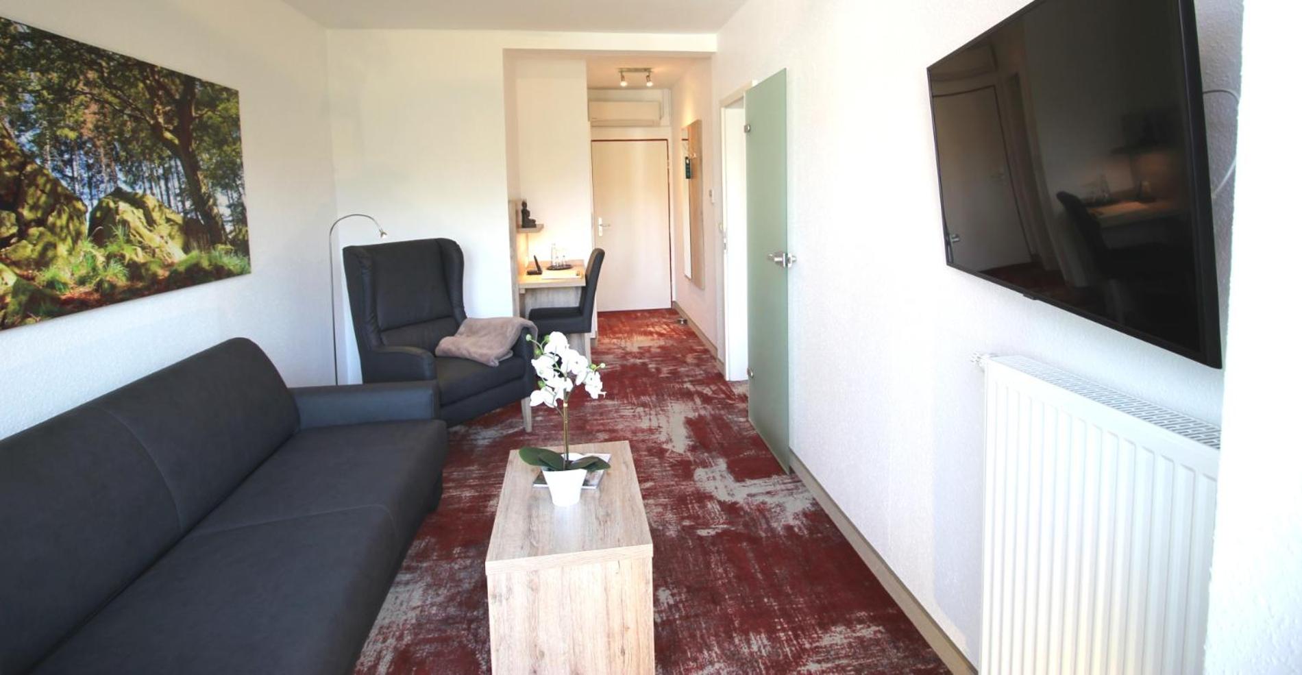 Junior Suite with Balcony photo 3