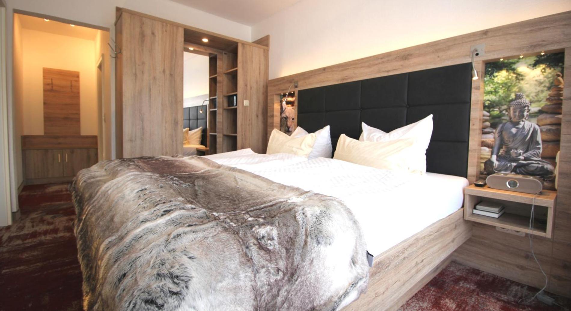Junior Suite with Balcony
