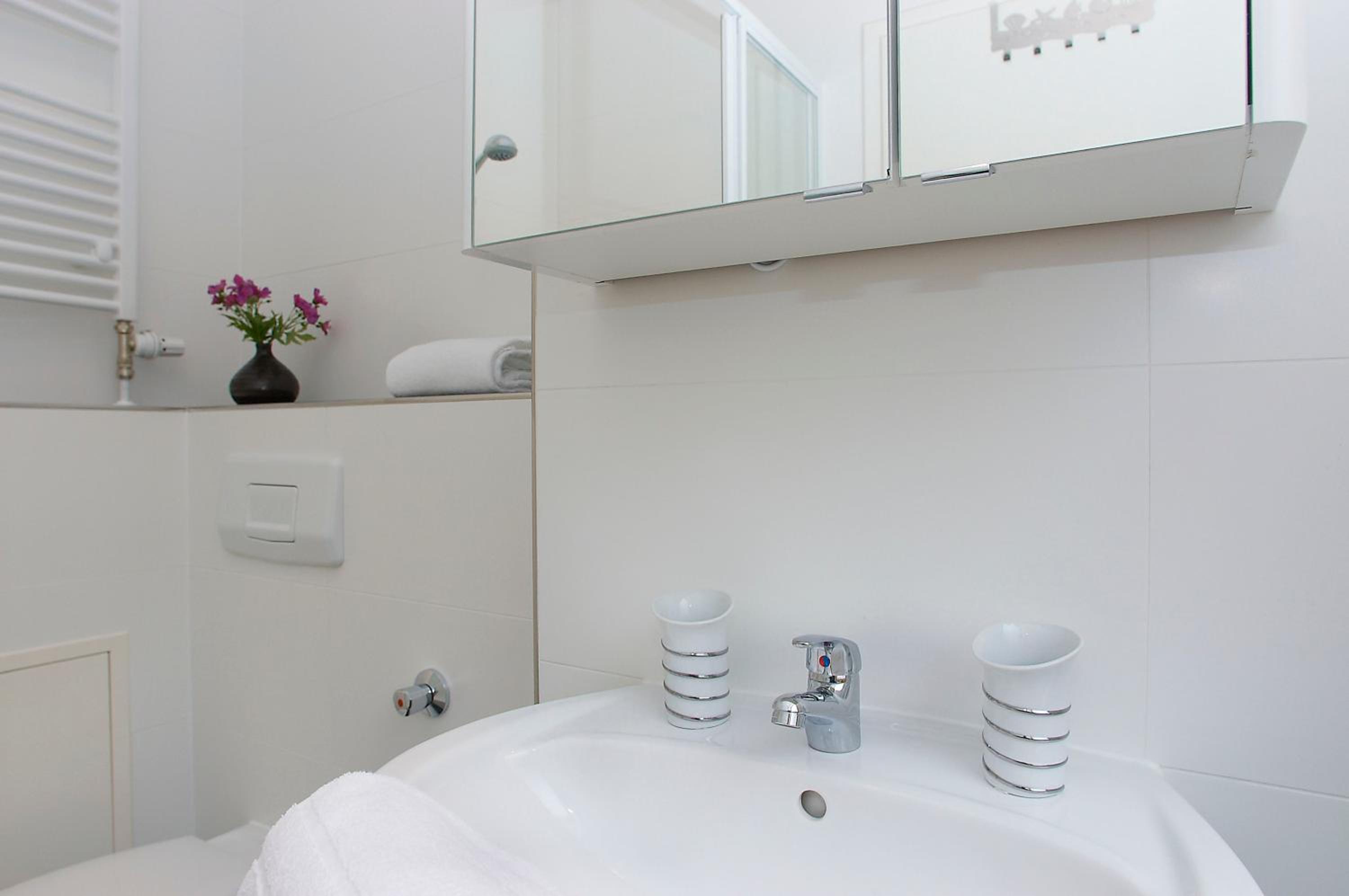 Studio (2 Adults) photo 2