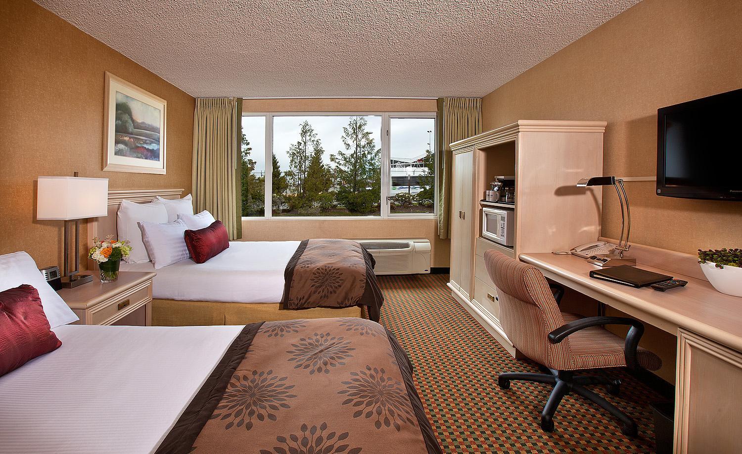 Double Room with Two Double Beds - Photo 2