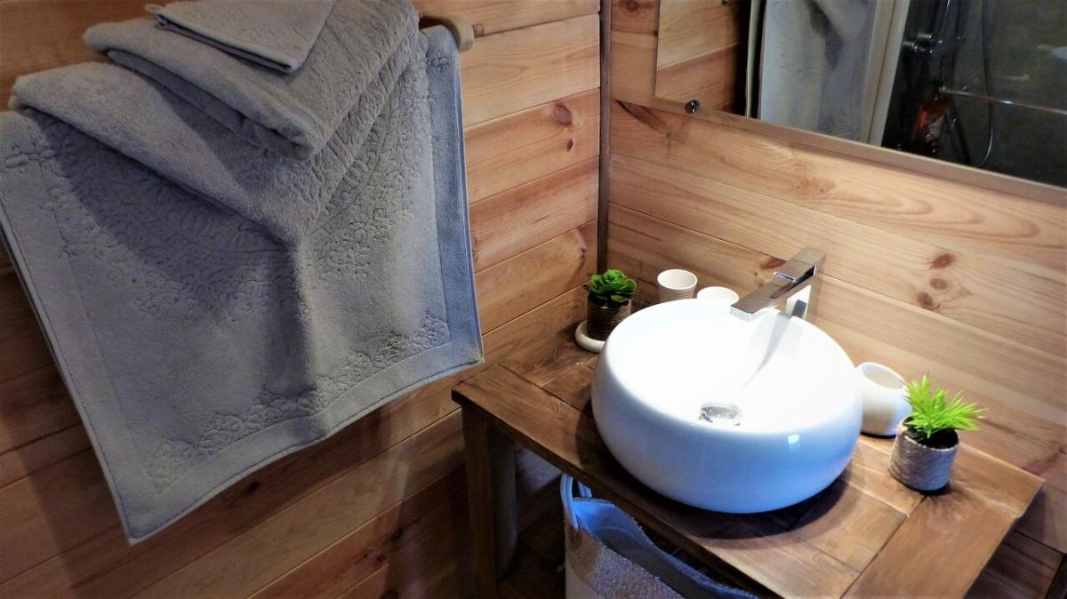 One-Bedroom Chalet - Photo 6