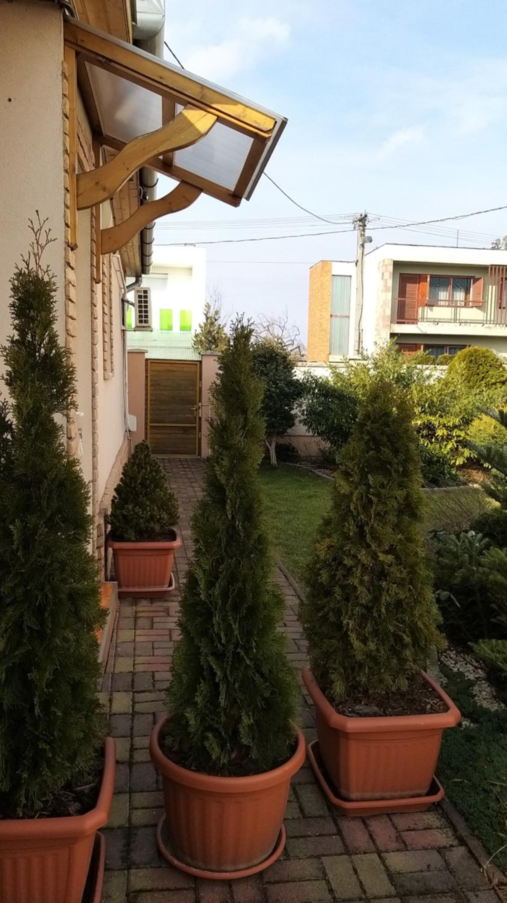 Apartment - Photo 19