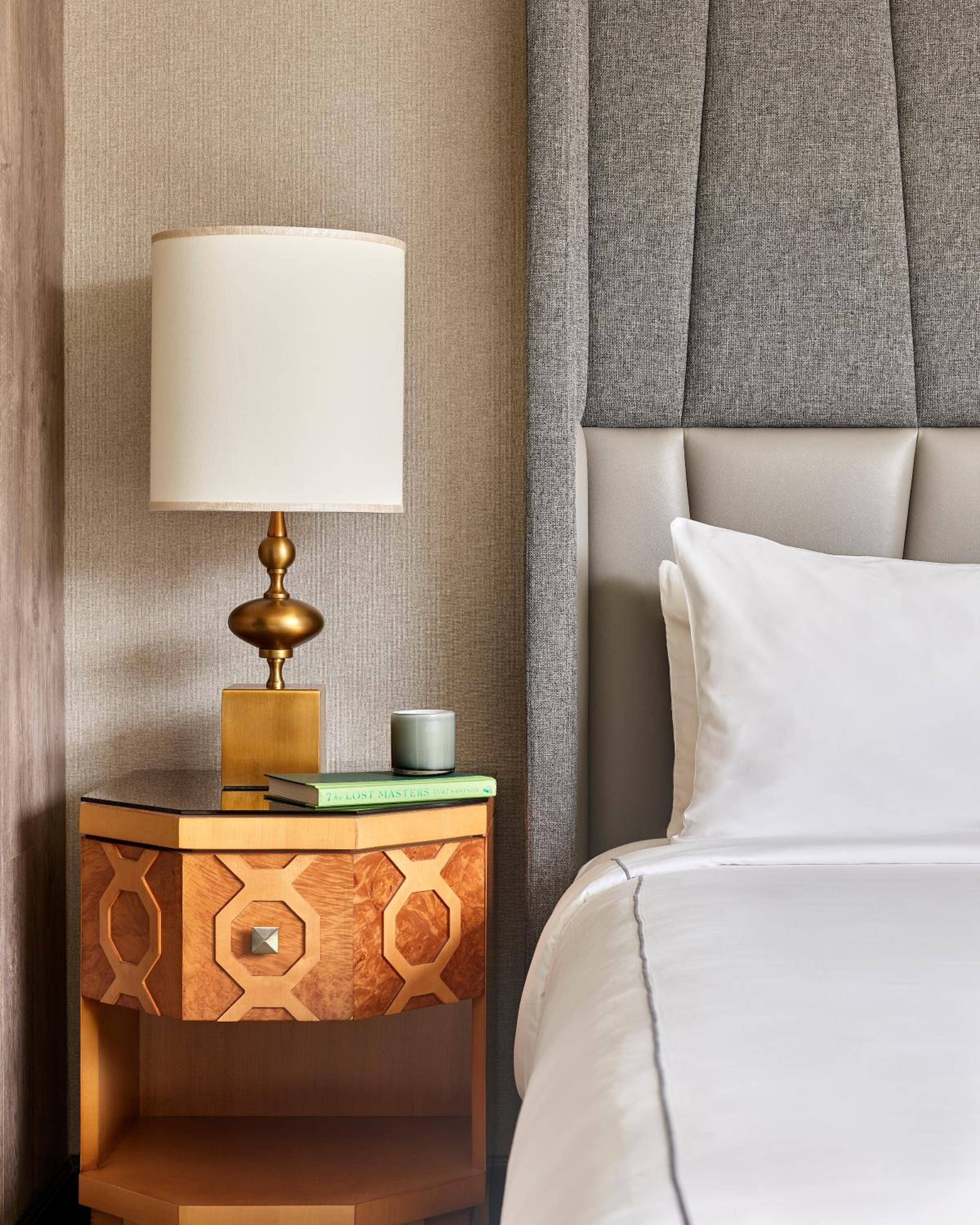 Viceroy King Suite photo 3