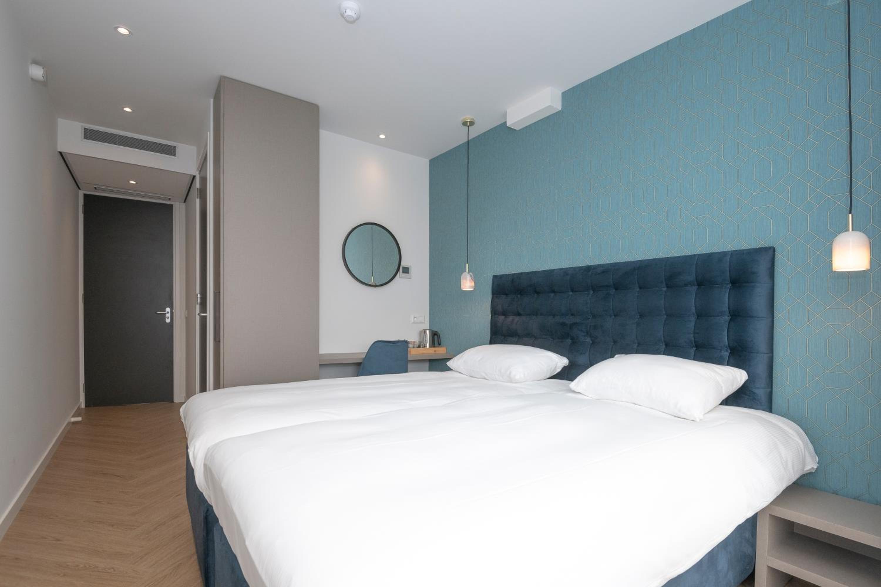 Deluxe Twin Room photo 1