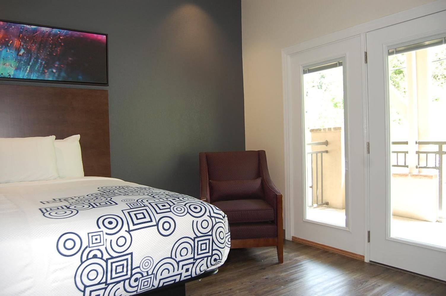 Junior Suite - Photo 13