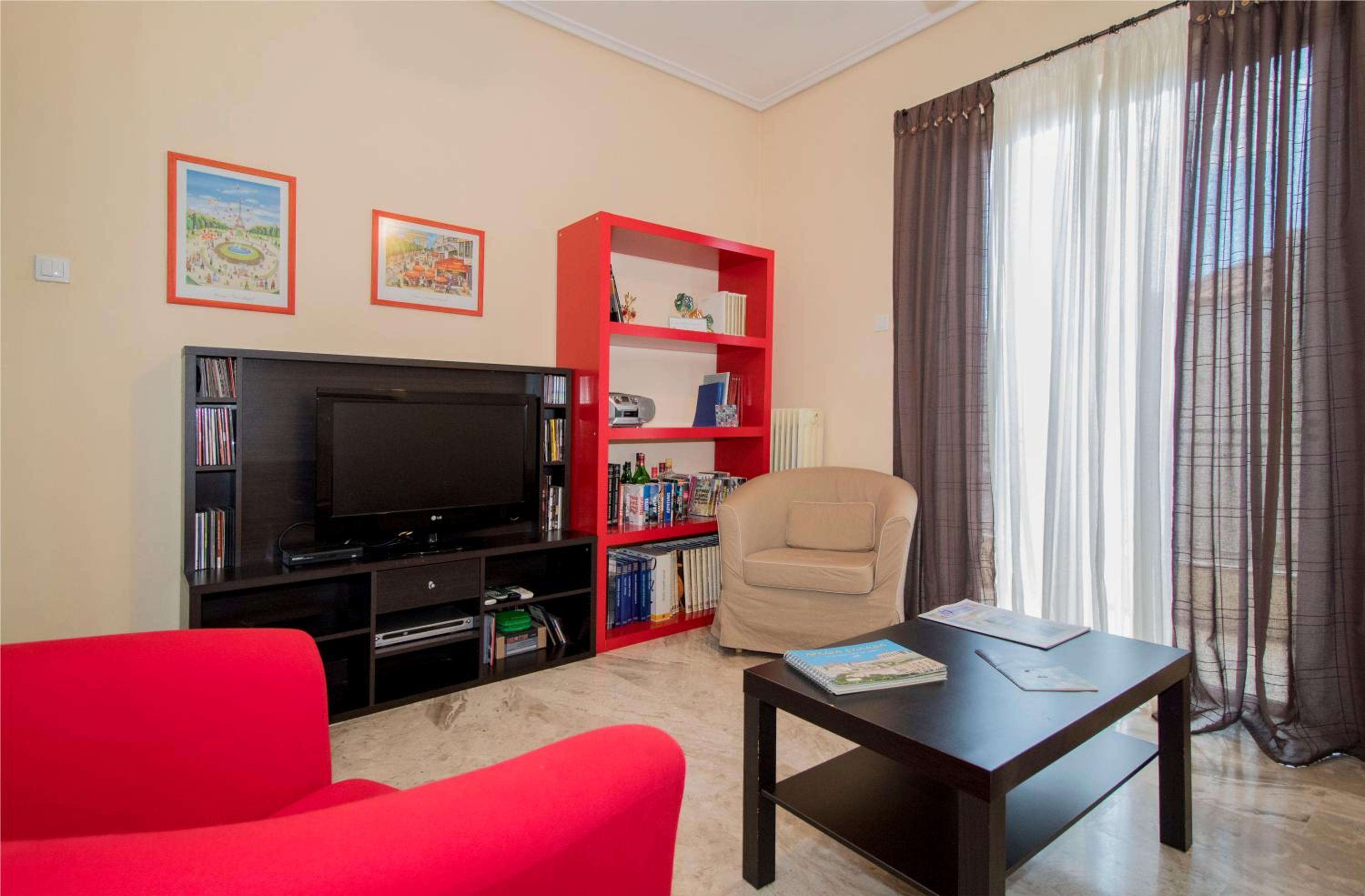 Apartment photo 1