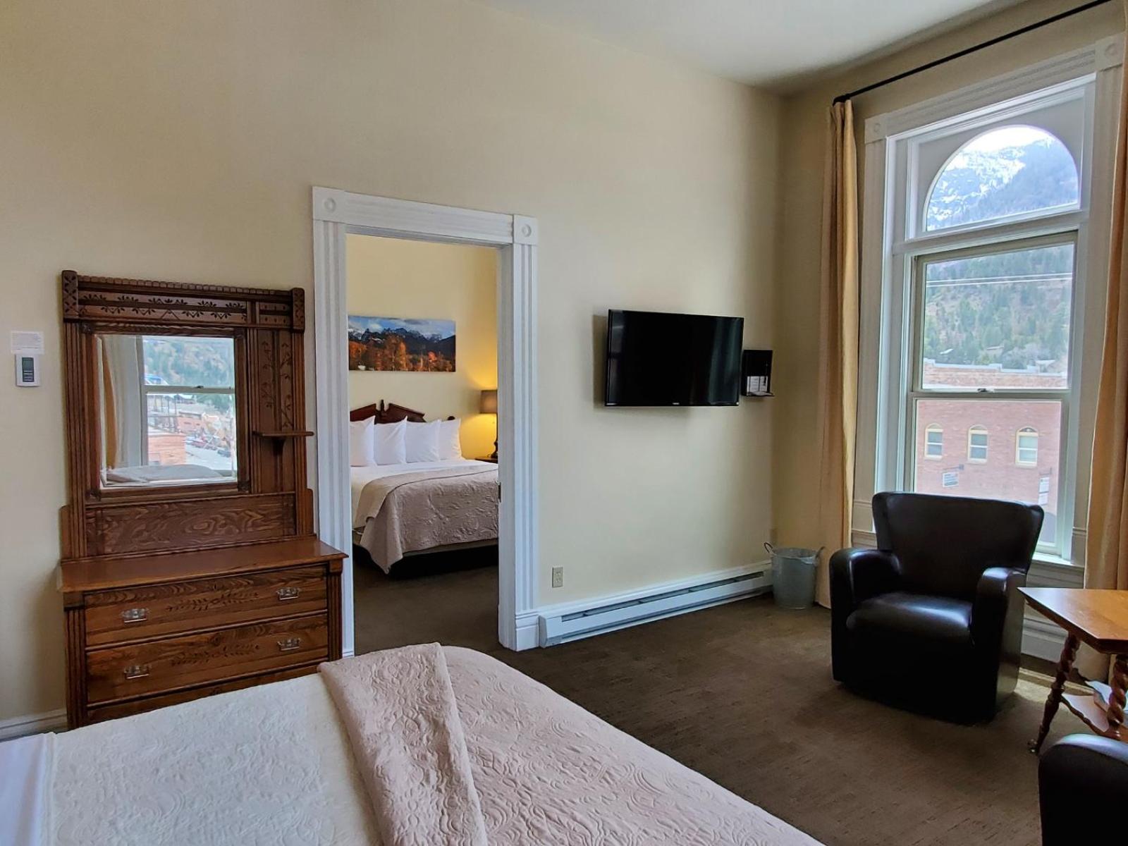 Two-Bedroom Suite