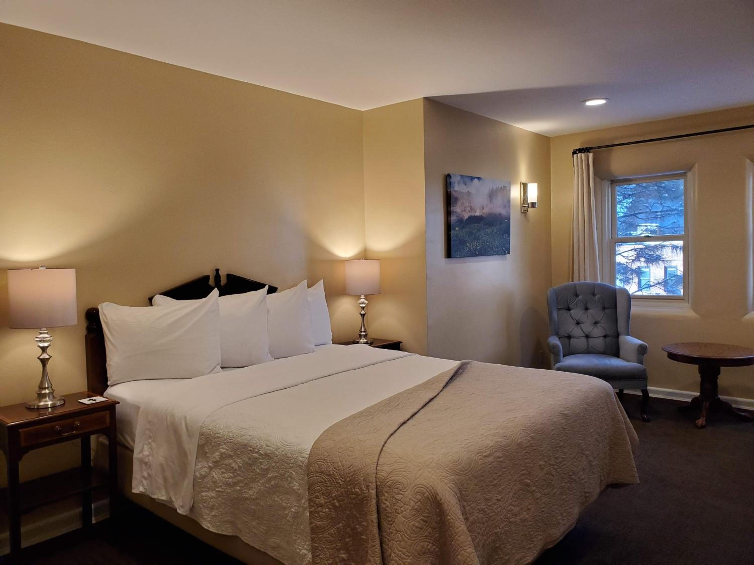 Two-Bedroom Suite photo 3