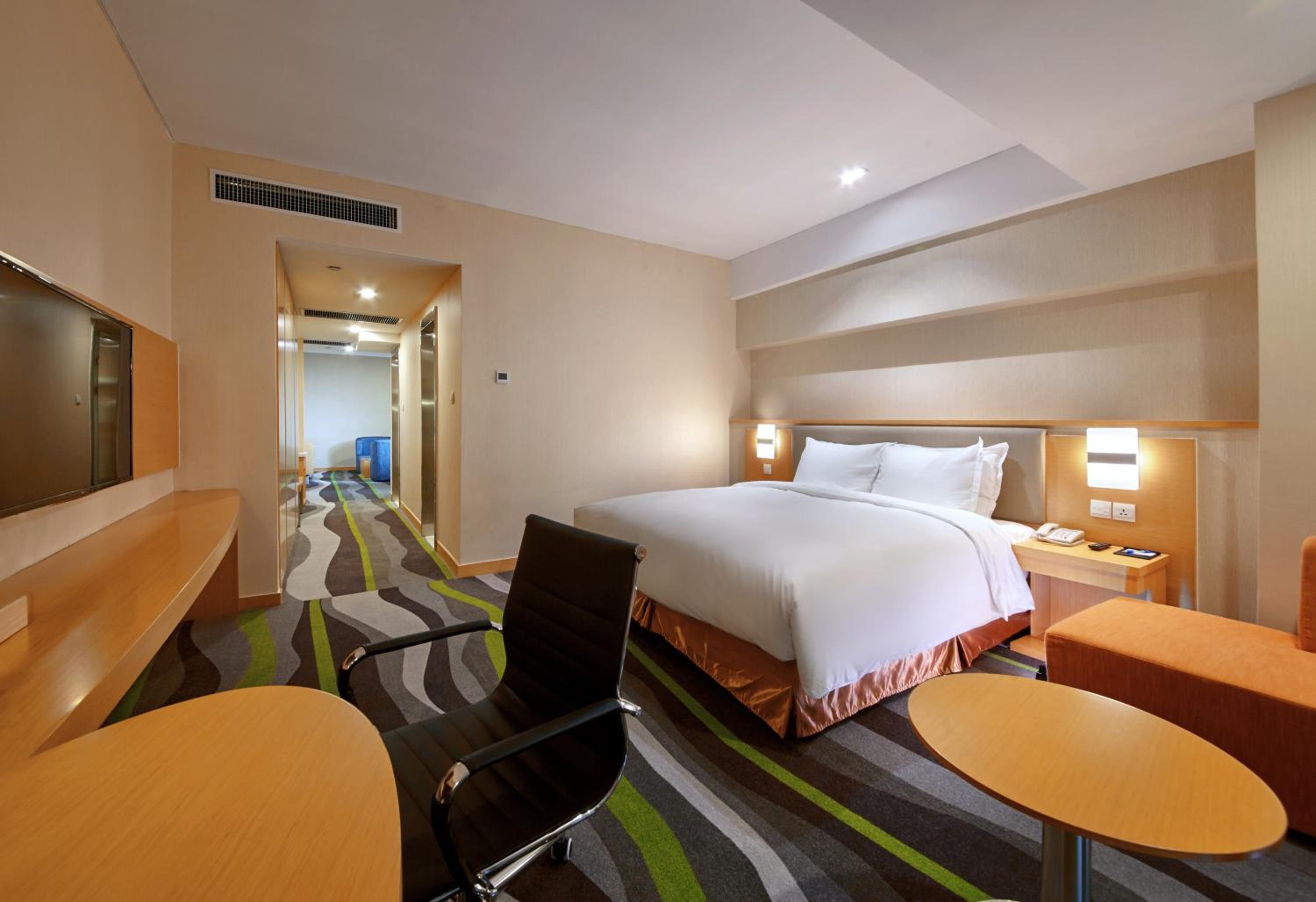 One-Bedroom Suite