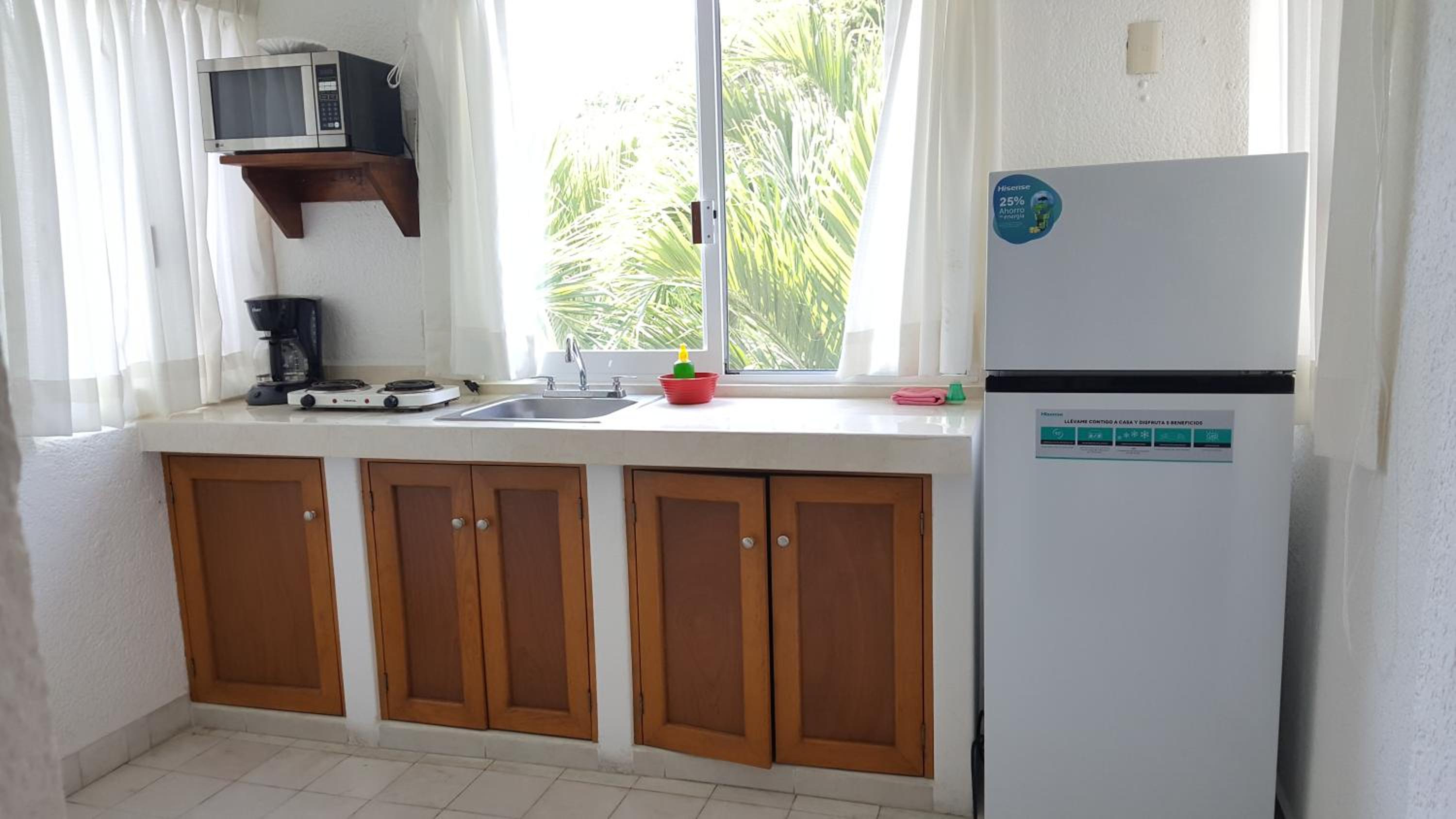 Apartment with Balcony - Photo 14