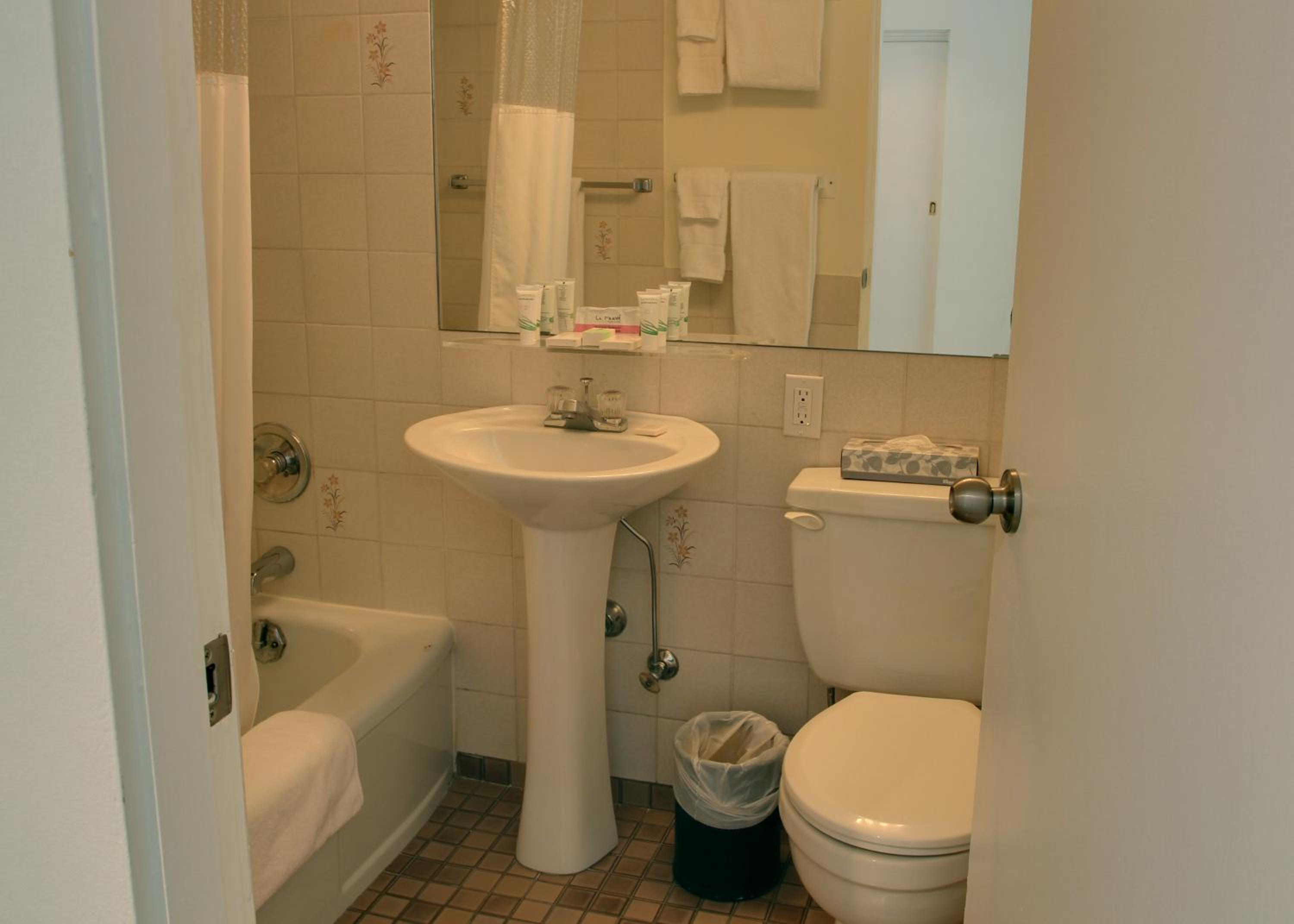Suite Assigned at Check-in (maximum 4 guests)