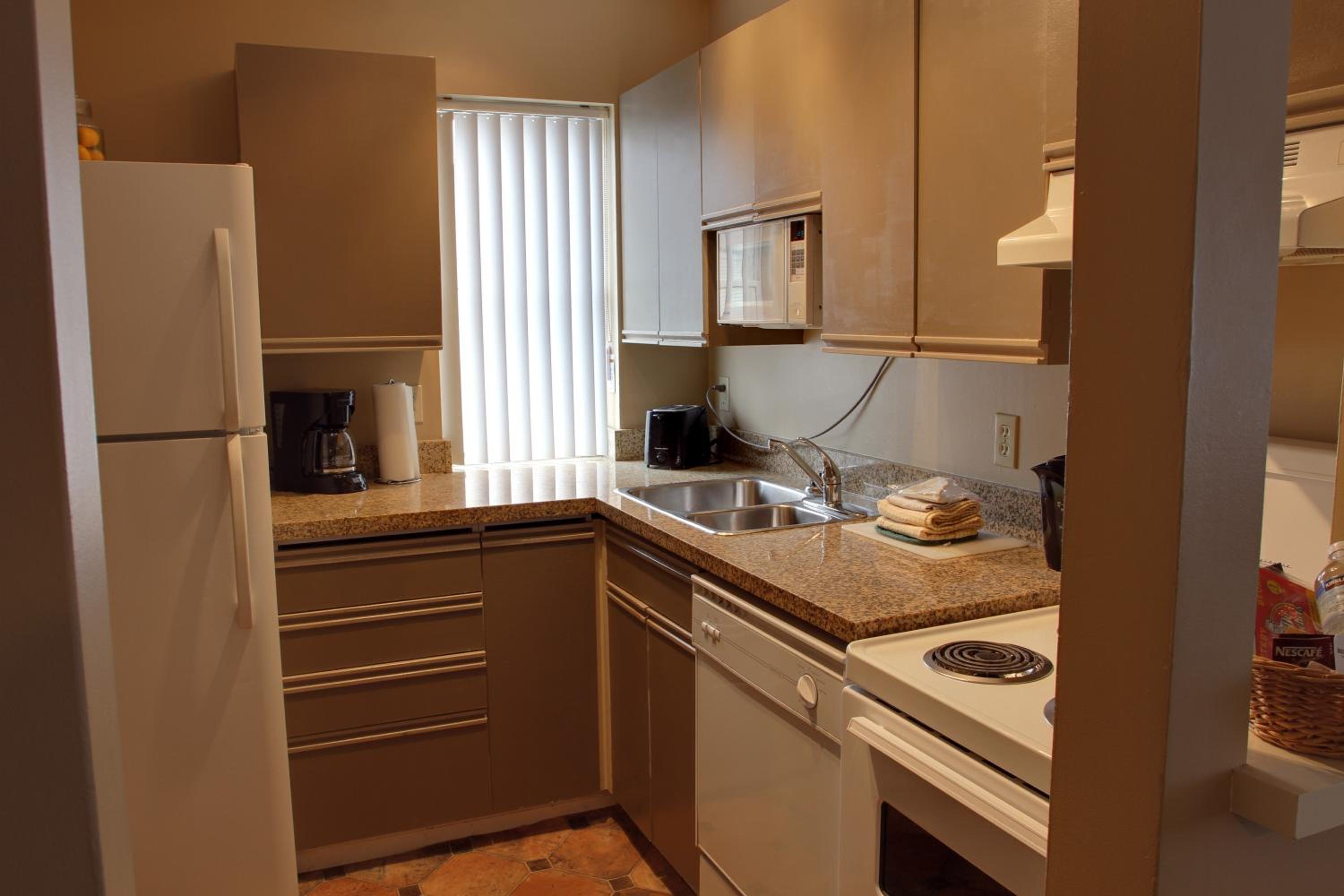 Two-Bedroom Suite photo 3