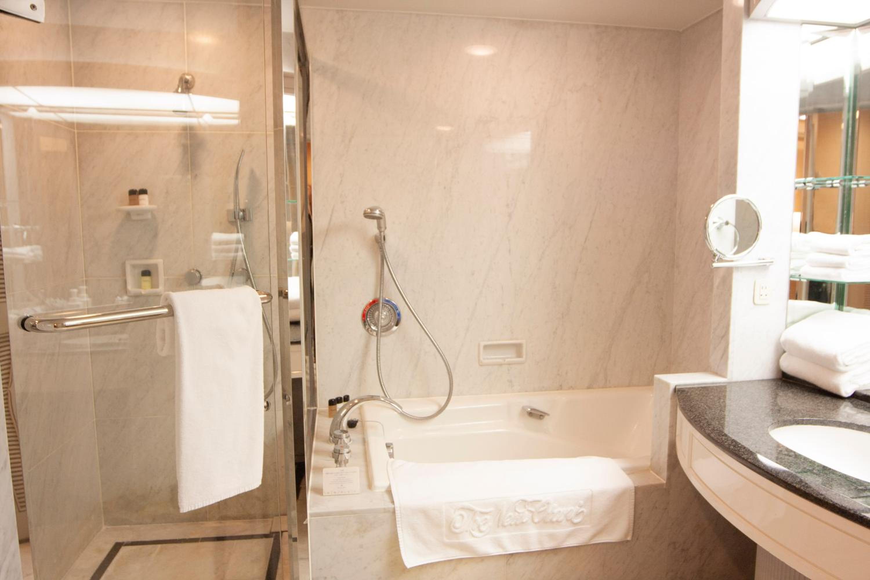 Superior Twin Room - Non-Smoking - Photo 3