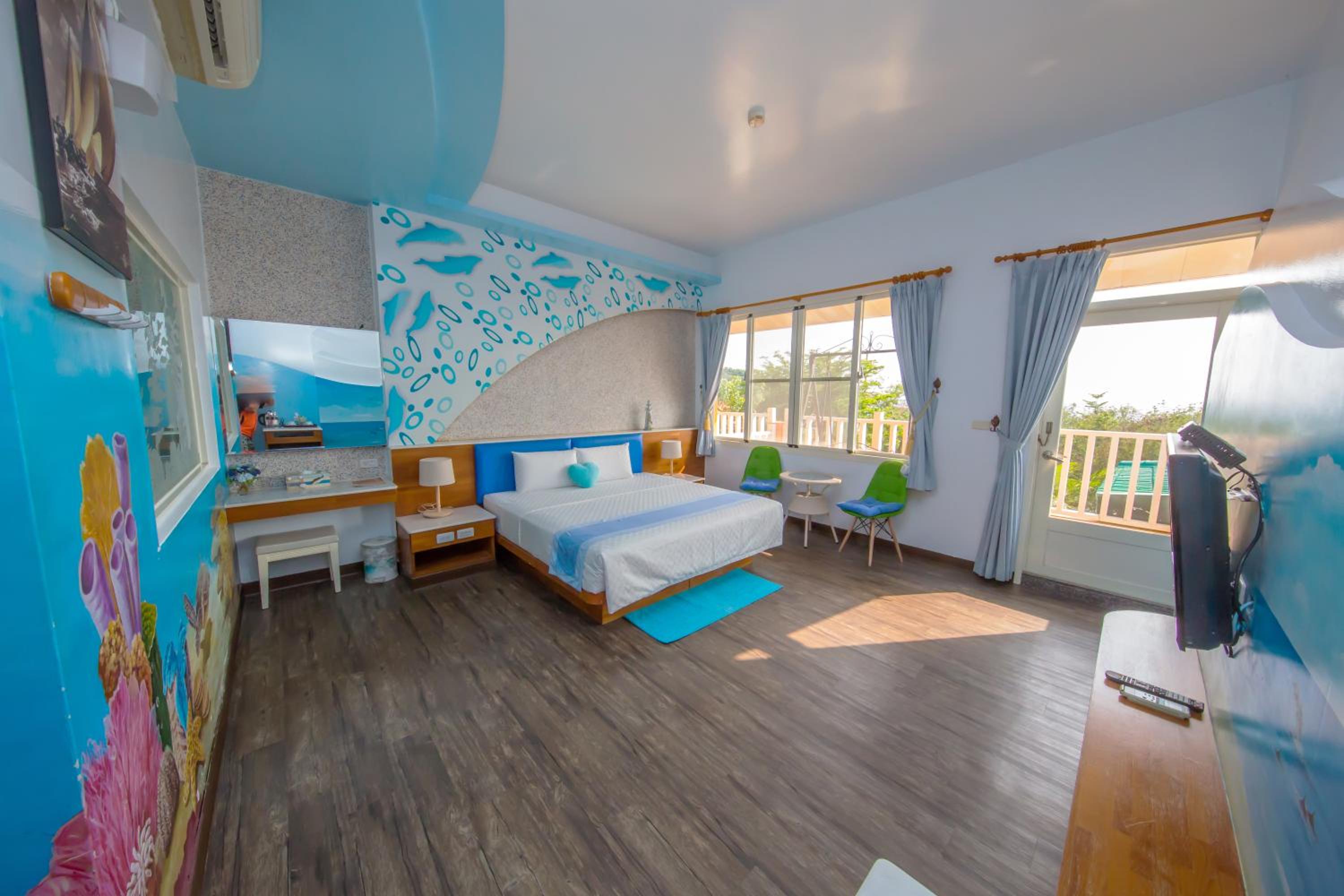 Deluxe Double Room with Balcony and Sea View photo 1