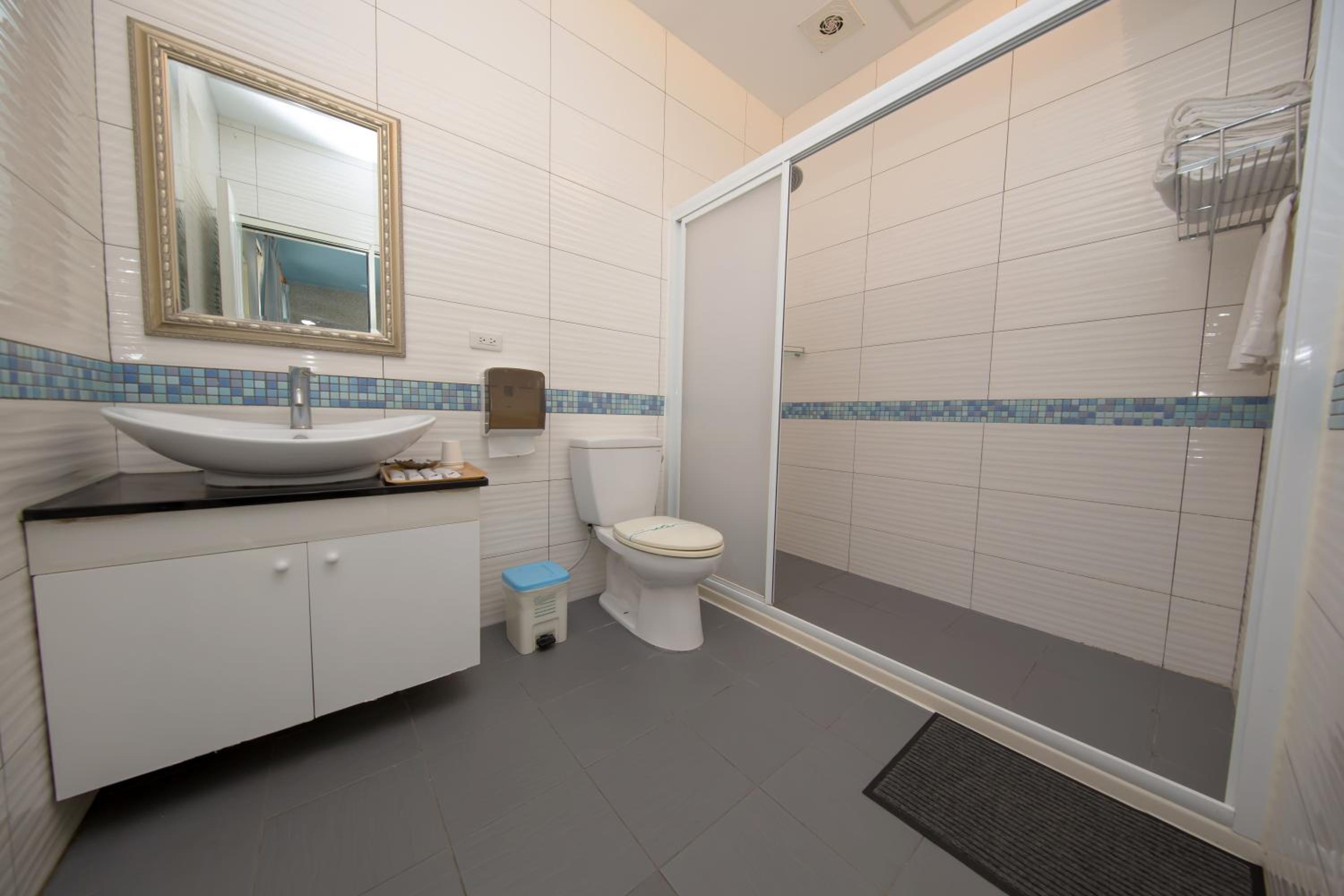 Quadruple Room with Sea View photo 2