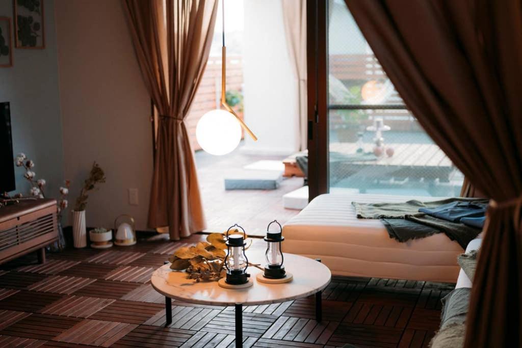 One-Bedroom Apartment - Photo 7
