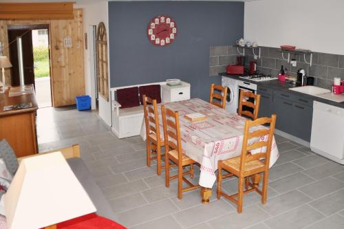 Deluxe Apartment photo 2