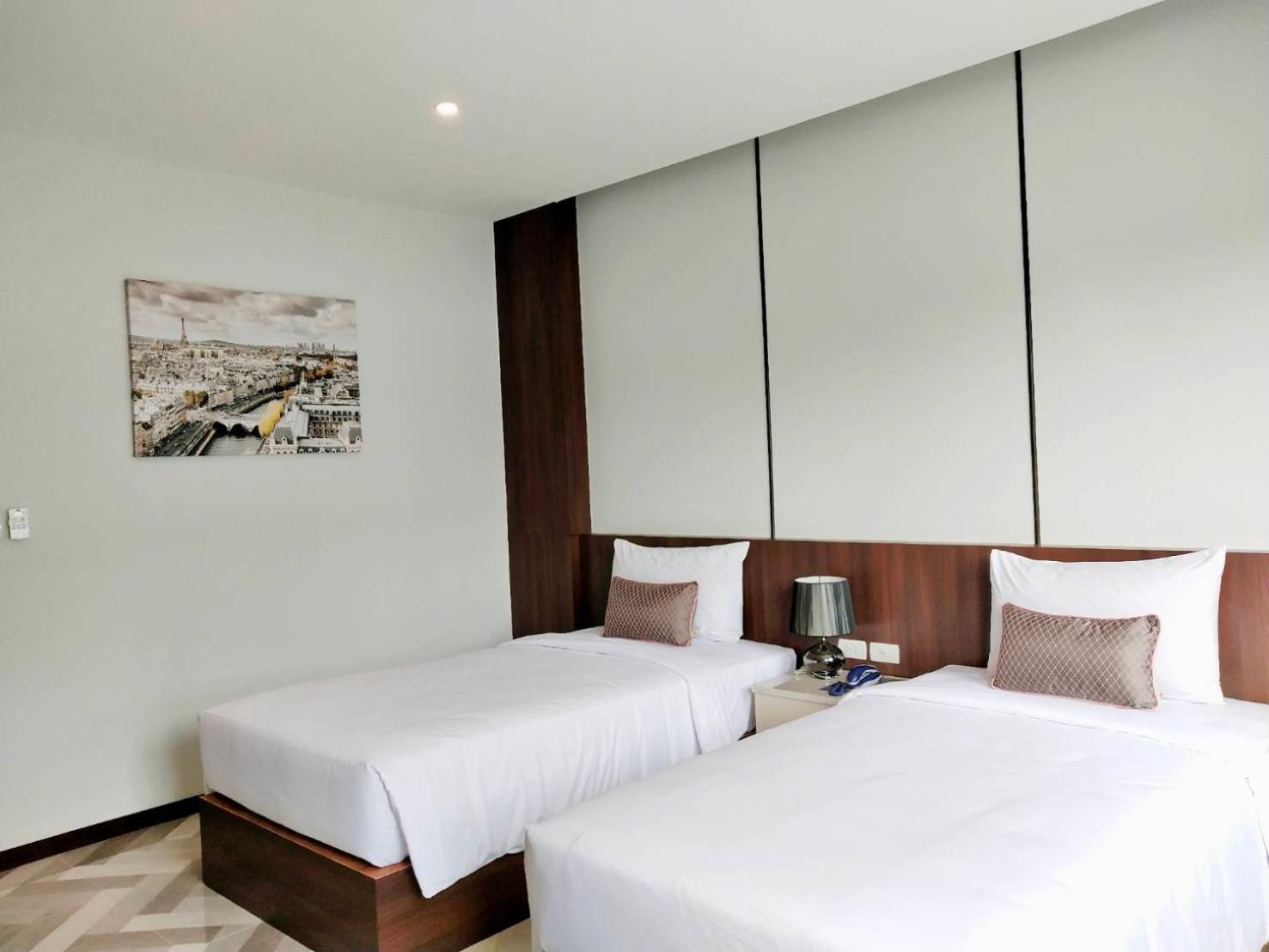Standard Twin Room photo 2