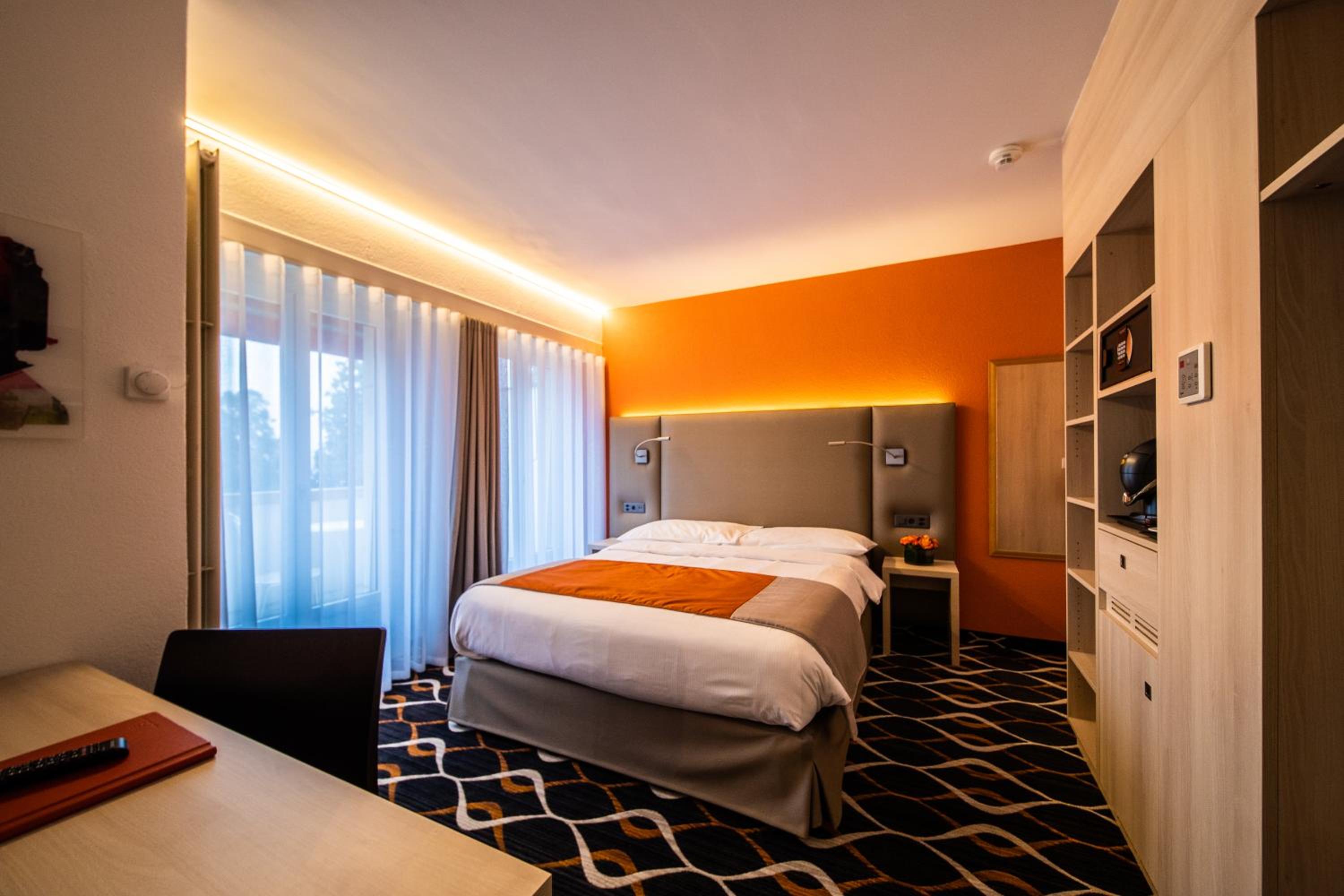 Superior Double Room - Photo 4