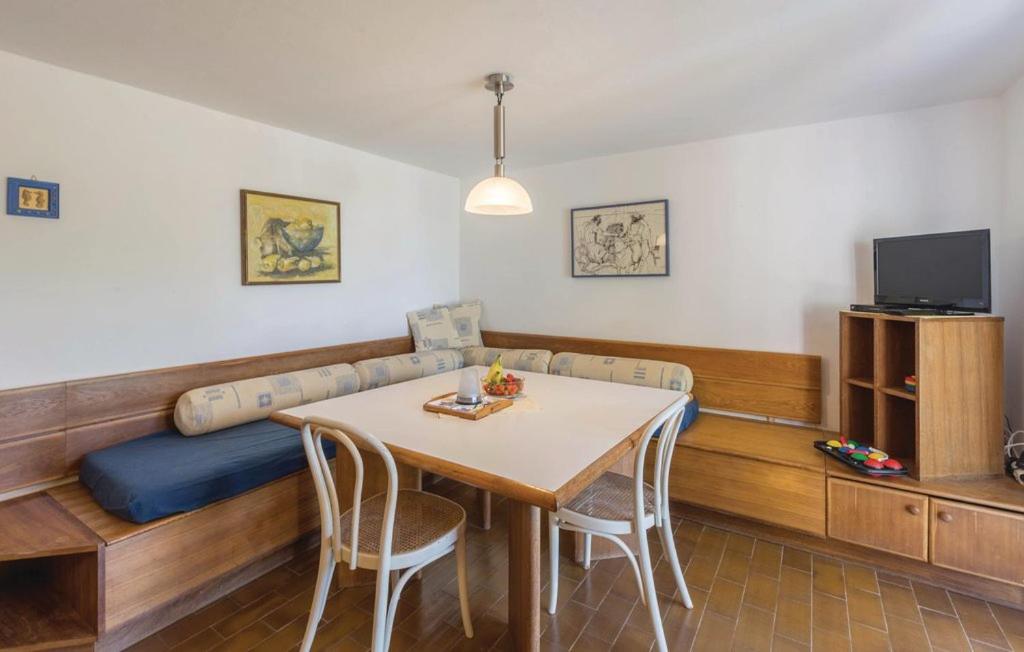 Two-Bedroom Townhouse