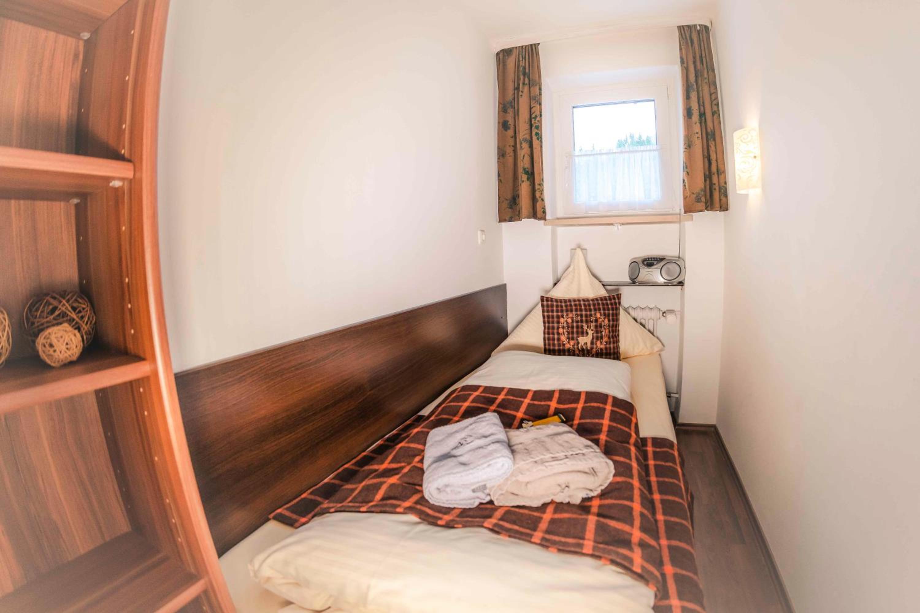 Two-Bedroom Apartment (7 Adults) photo 1