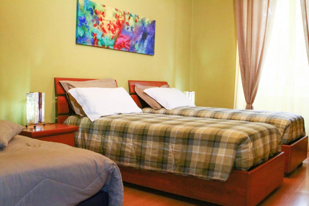 Triple Room with Private Bathroom - Photo 1