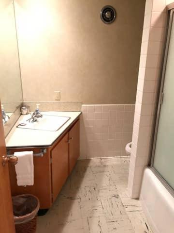 Budget Double Room photo 3