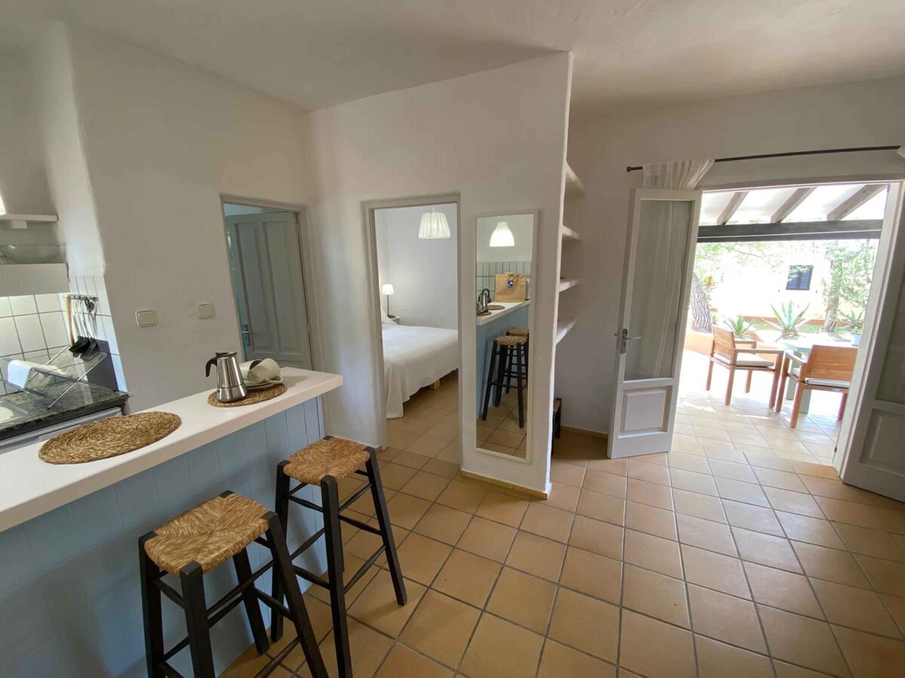 One-Bedroom Apartment - Photo 33