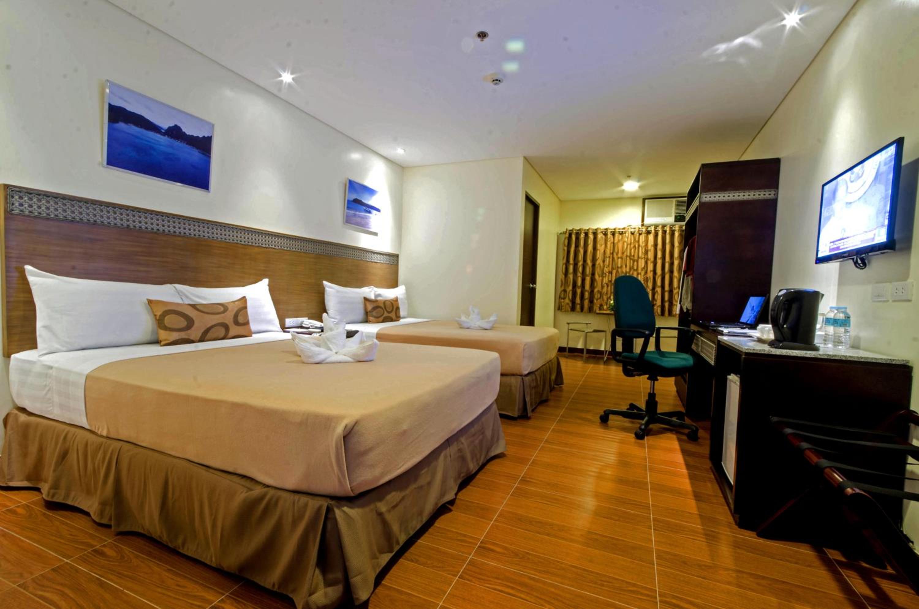 Deluxe Twin Room photo 3