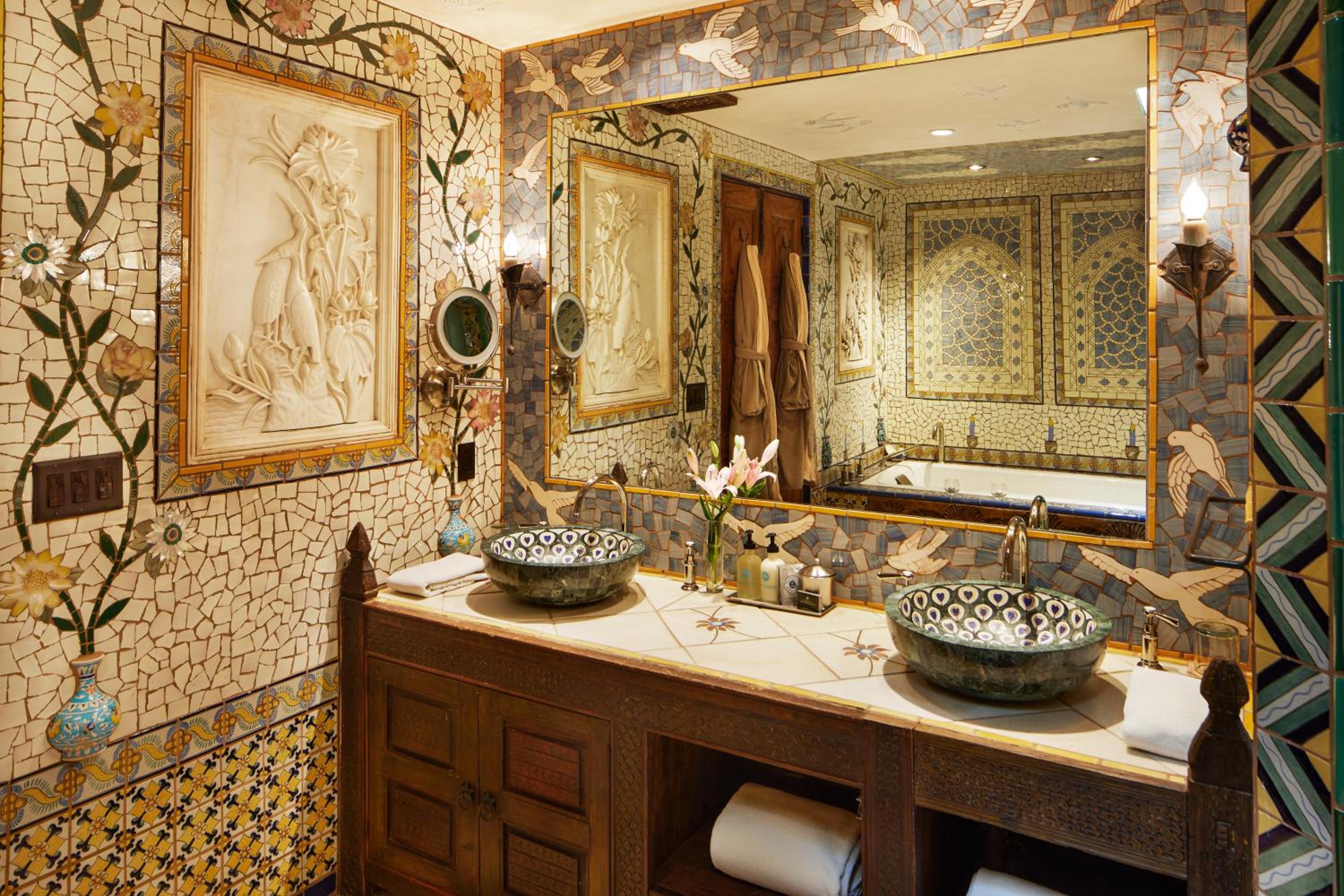 King Suite - Photo 8