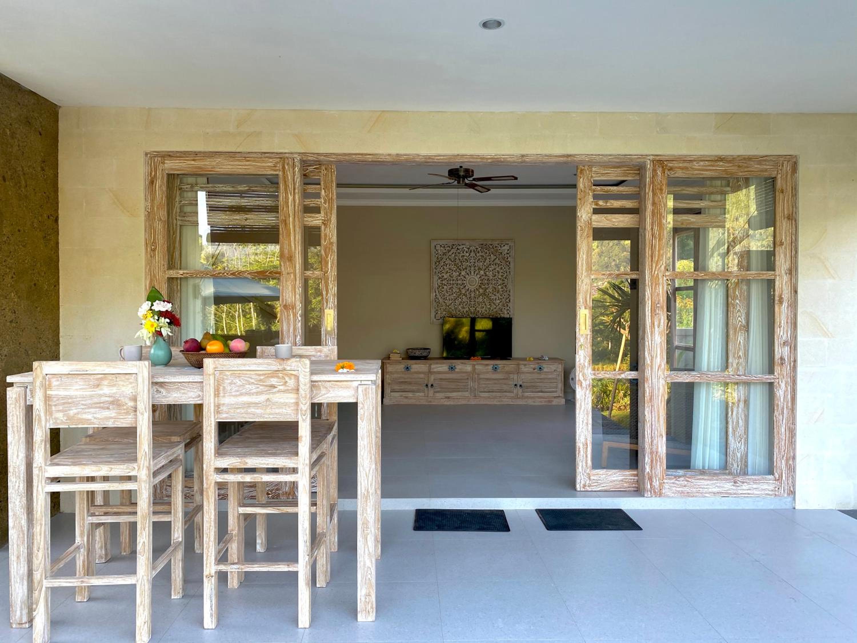Alamdhari Two-Story Villa - Photo 22