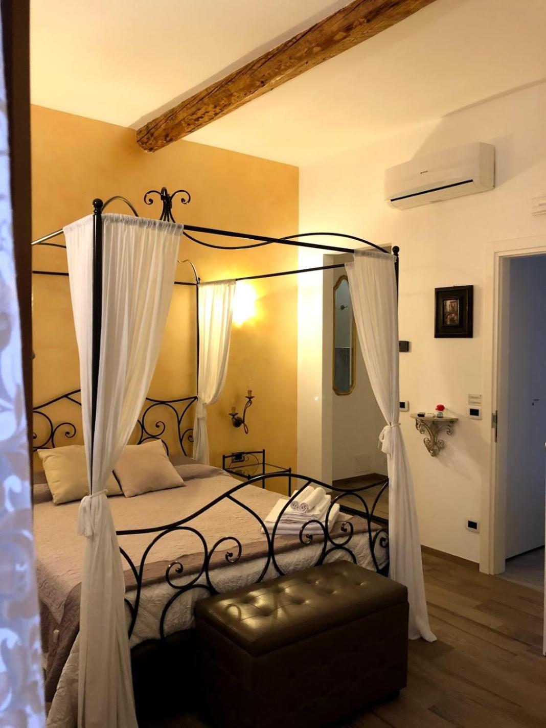 Deluxe Room photo 1