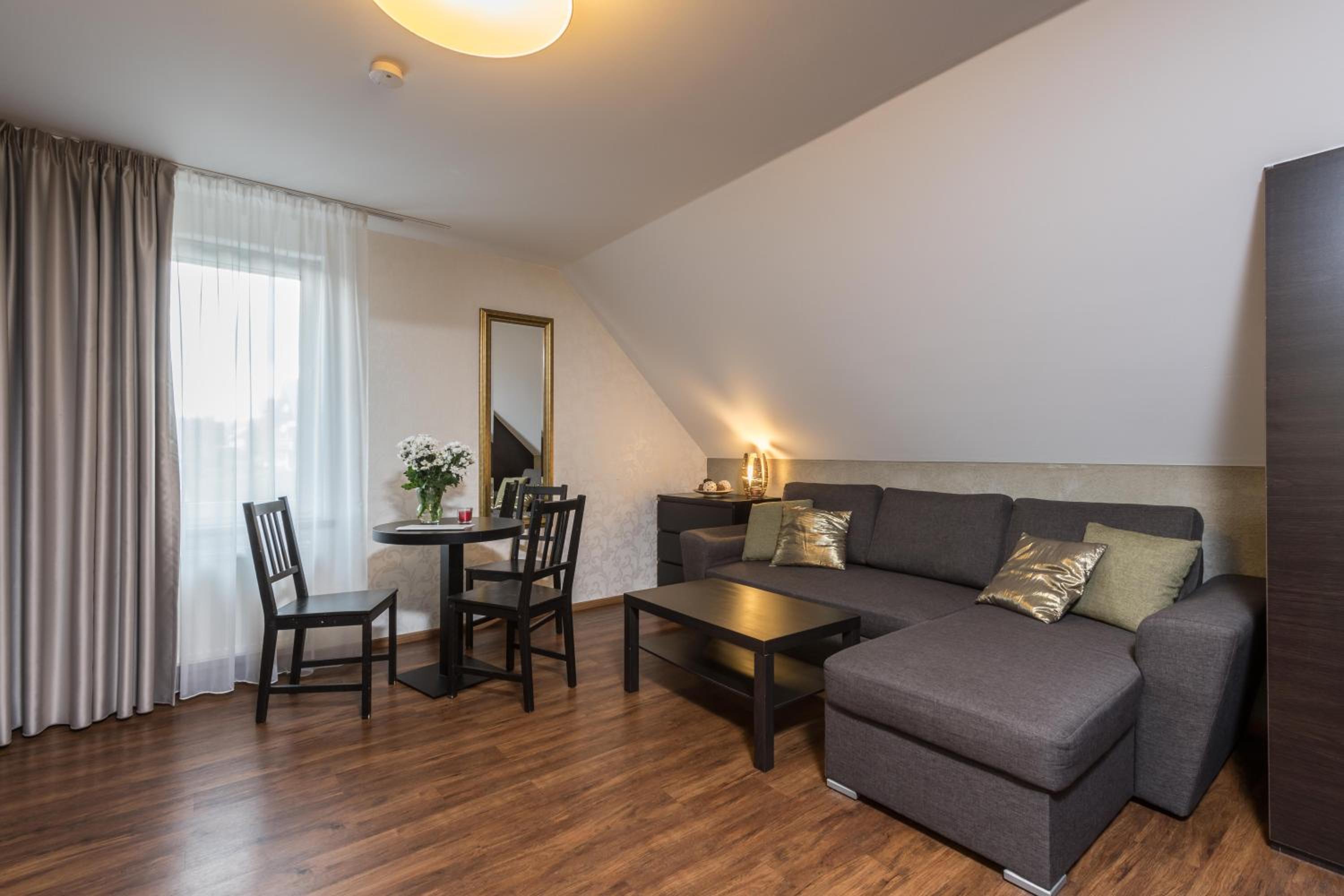 One-Bedroom Apartment (3 Adults) photo 1