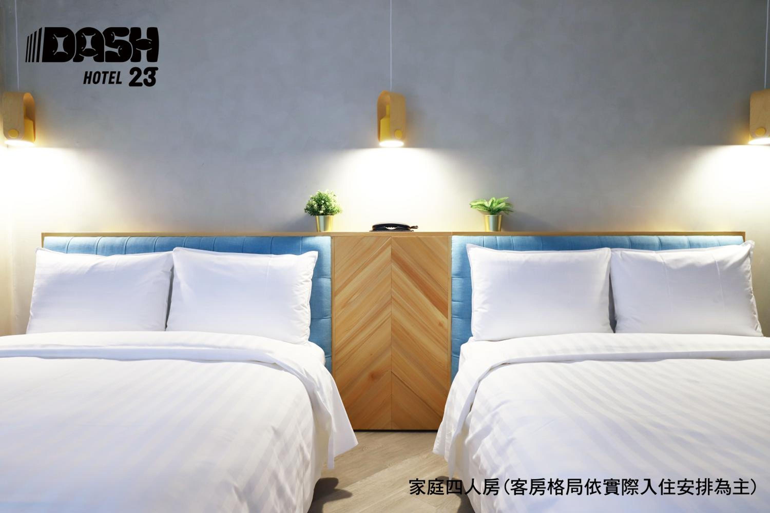 Deluxe Quadruple Room with Bathtub - Photo 7