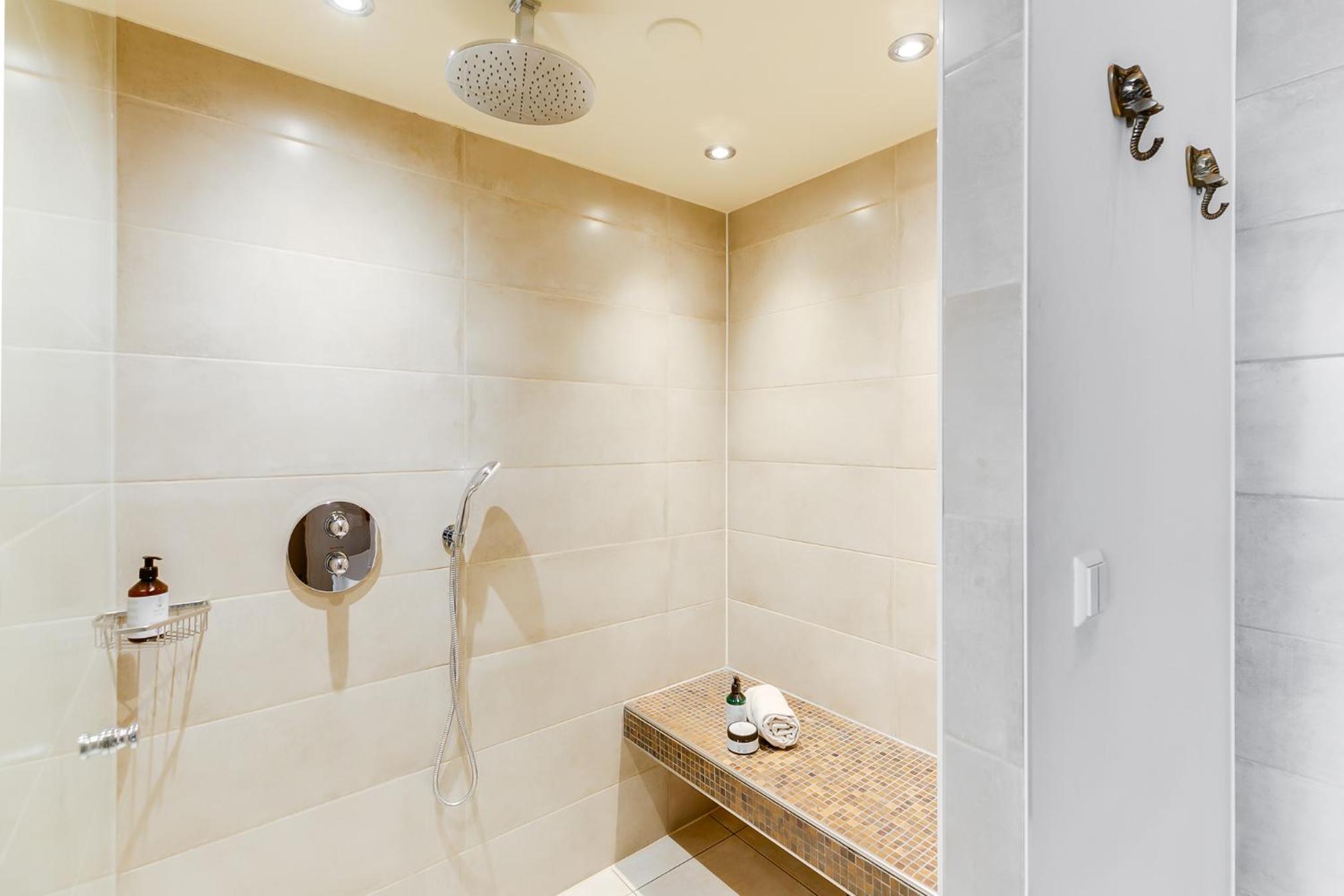 Executive Suite Atlantic - Photo 4