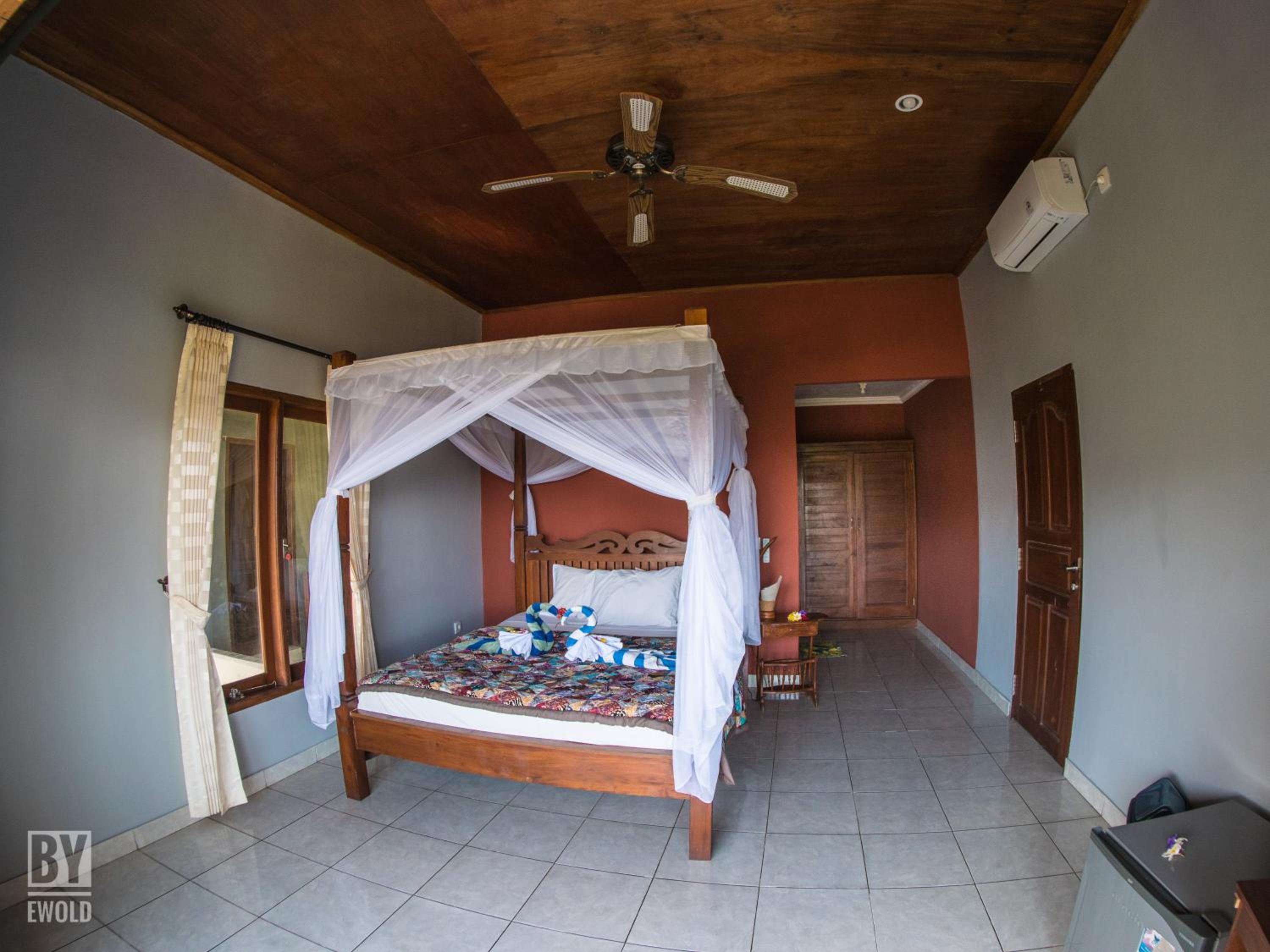 Deluxe Double Room with Ocean View - Photo 12