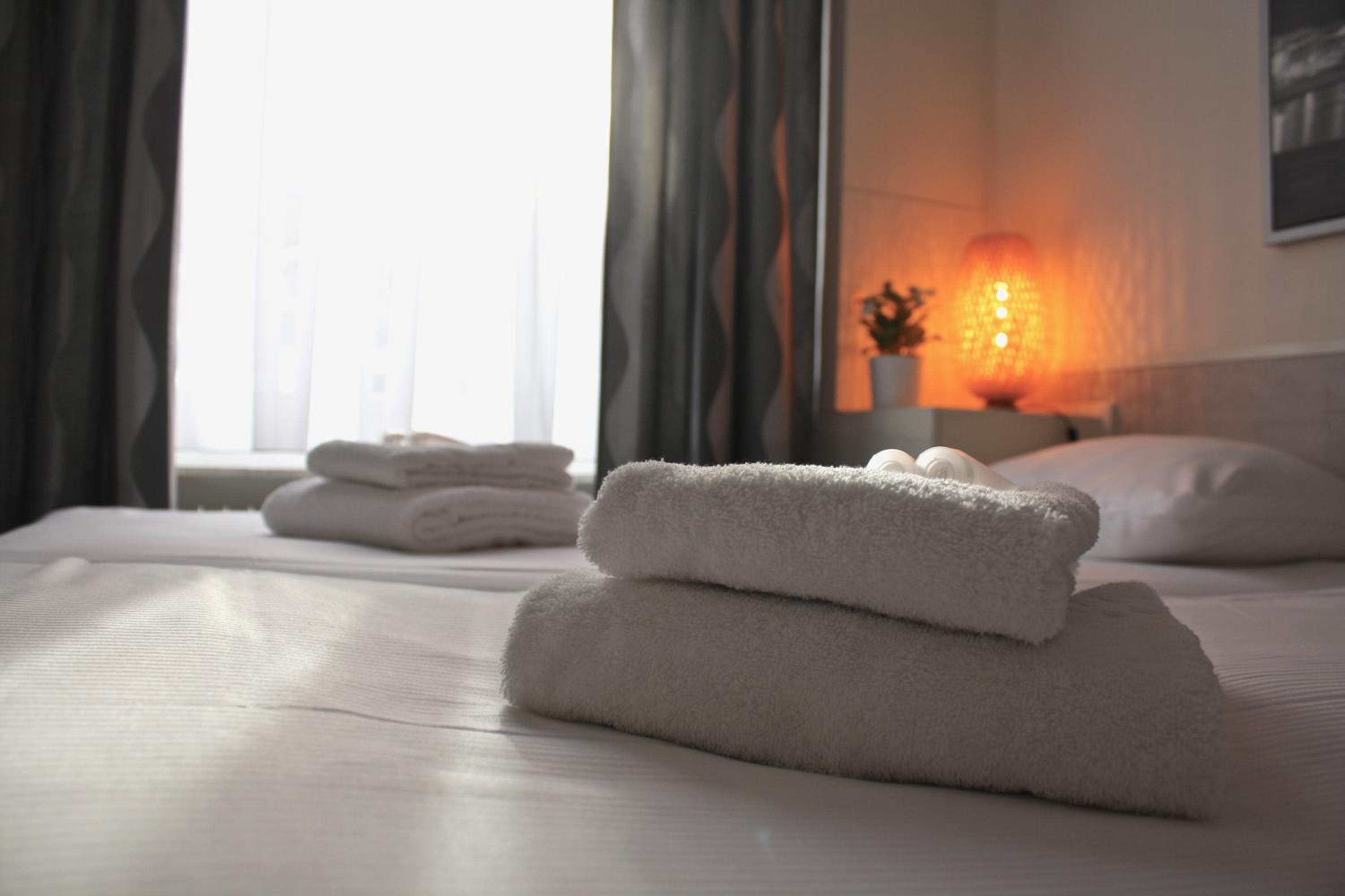 Standard Double or Twin Room - Photo 1