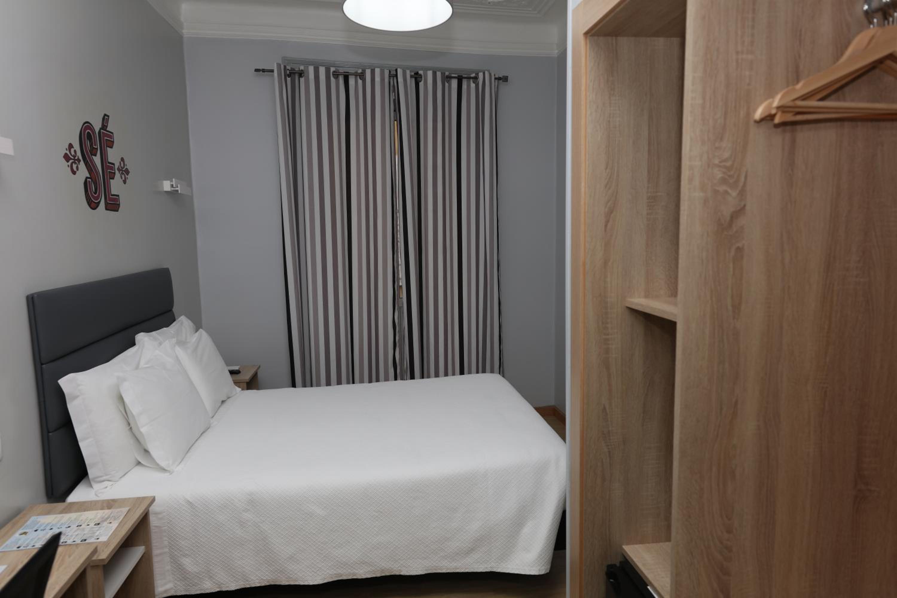 Double Room with Shared Bathroom photo 1