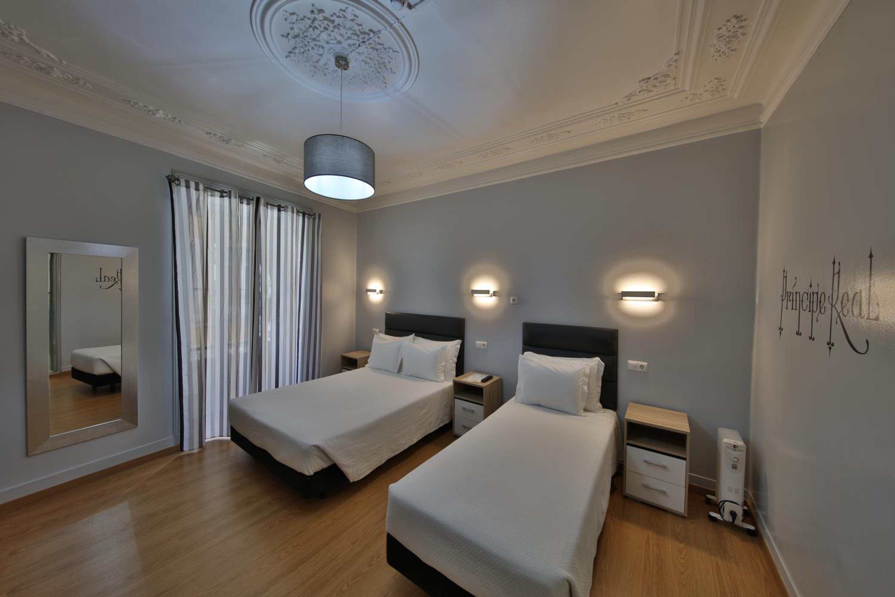 Deluxe Triple Room photo 2