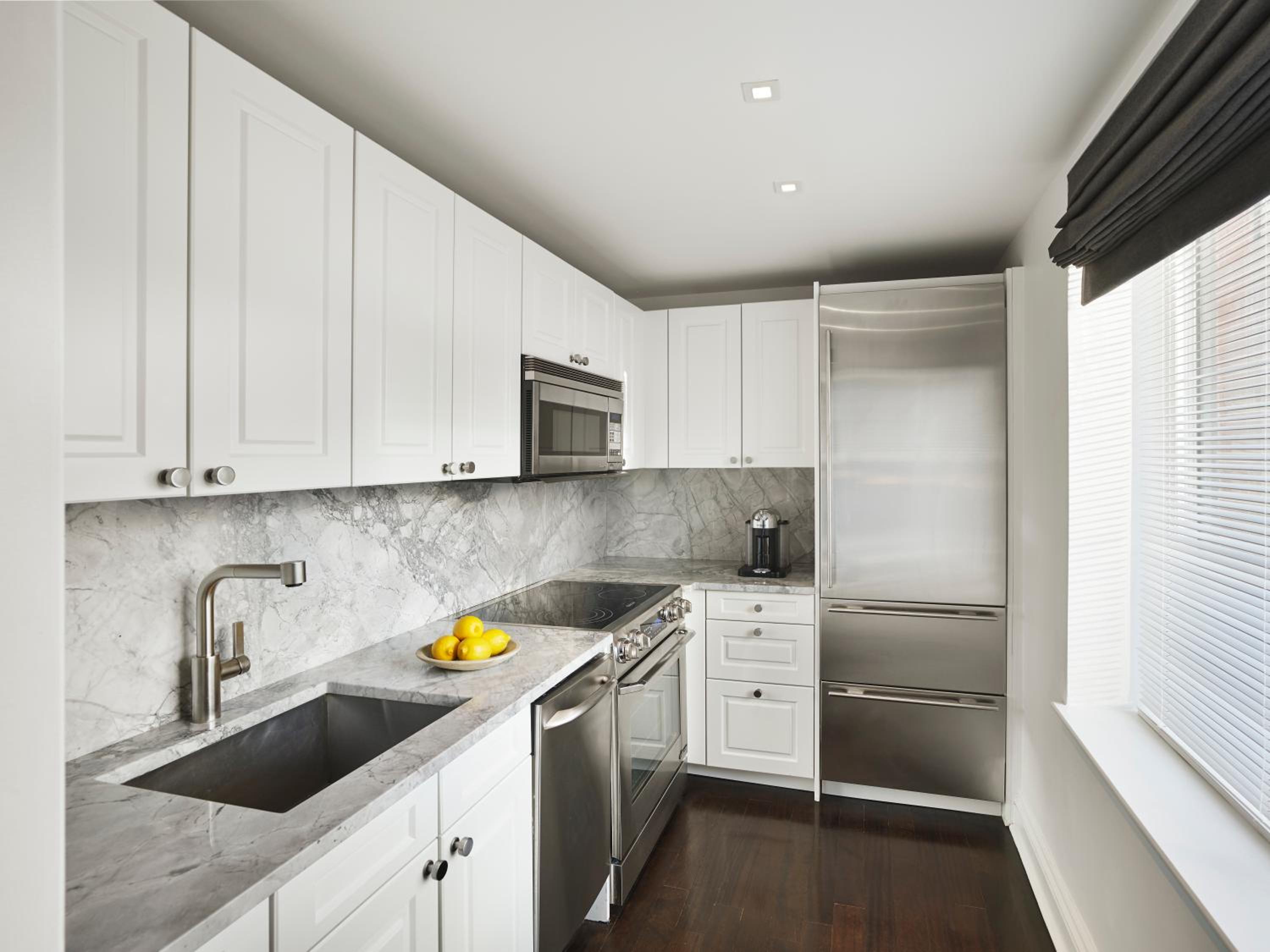 Two Bedroom  Duplex Penthouse Suite photo 3