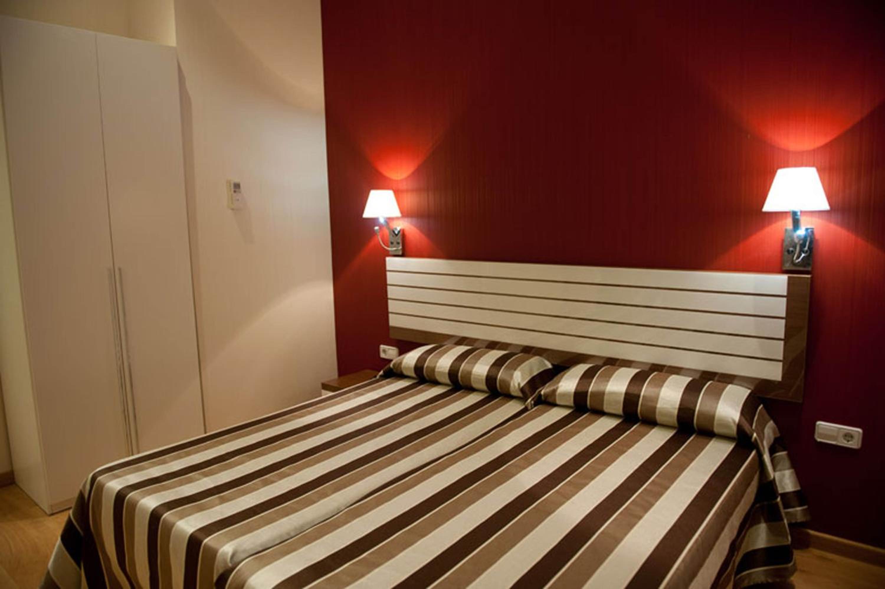 Habitación Doble o con Dos Camas con Baño Compartido