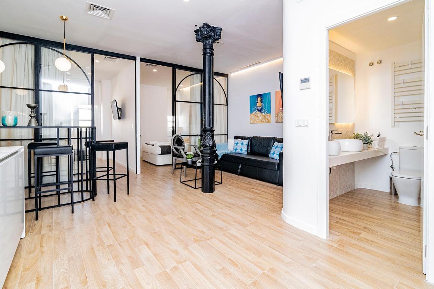 Apartment photo 3