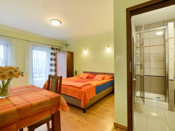 Quadruple Room with Bathroom photo 3