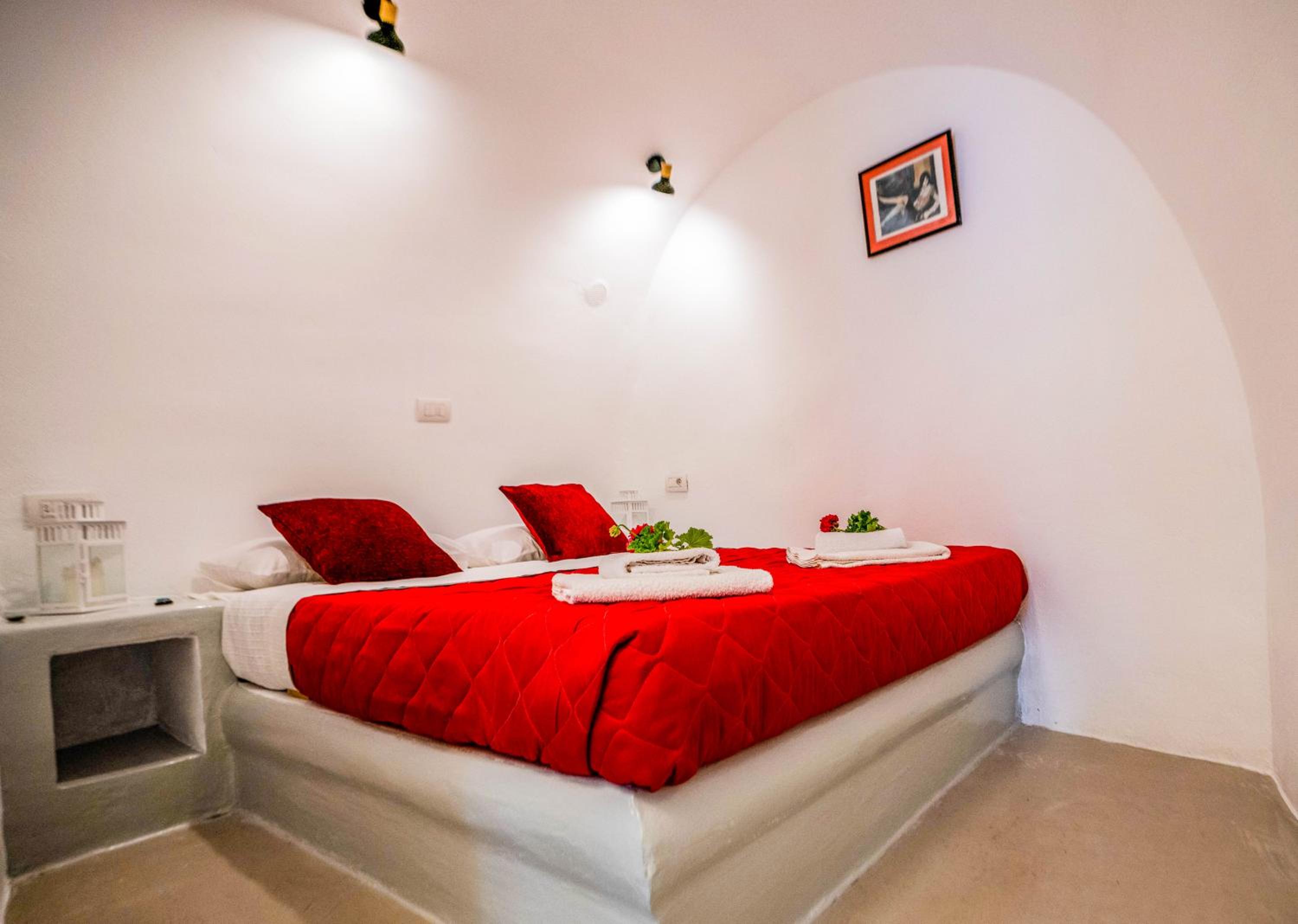 Two-Bedroom Apartment - Photo 1