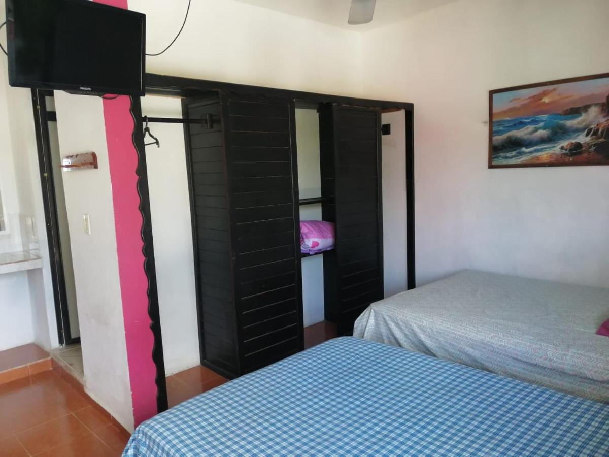 Deluxe Double Room (2 Adults + 1 Child) photo 3