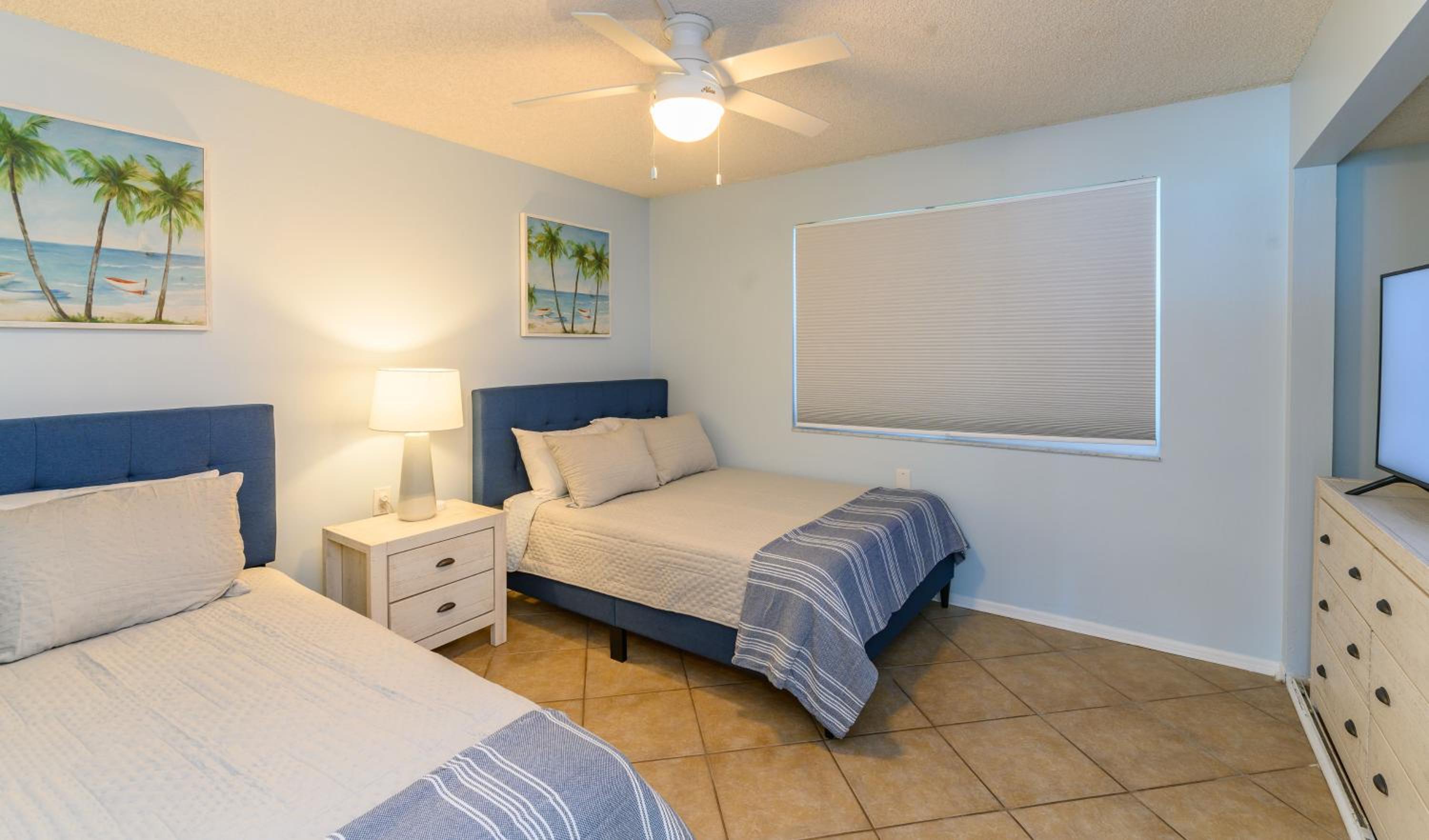 Deluxe Two-Bedroom Apartment - Oceanfront - Unit #220 photo 1