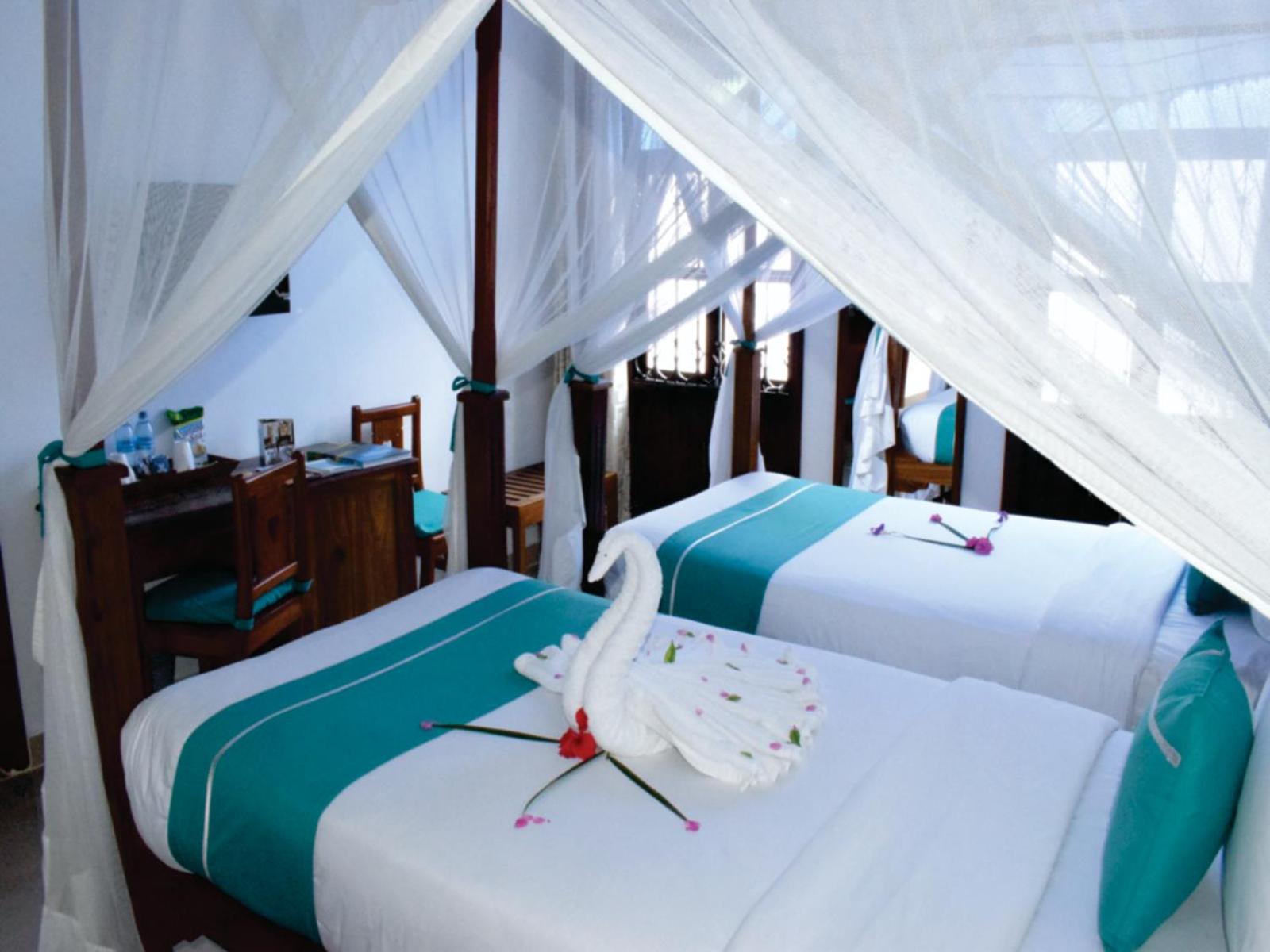 Standard Queen Room With Prison Island Tour