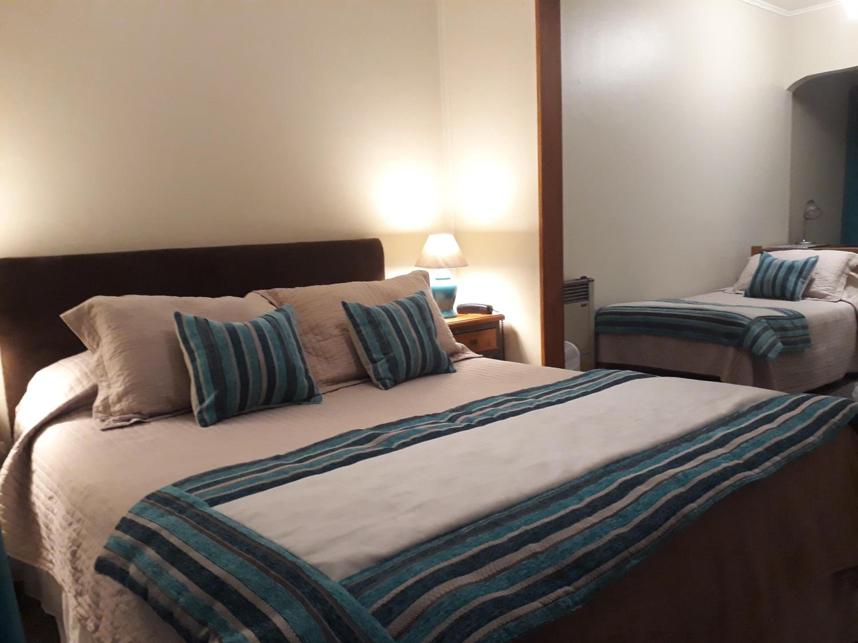 Double Room with Extra Bed photo 2