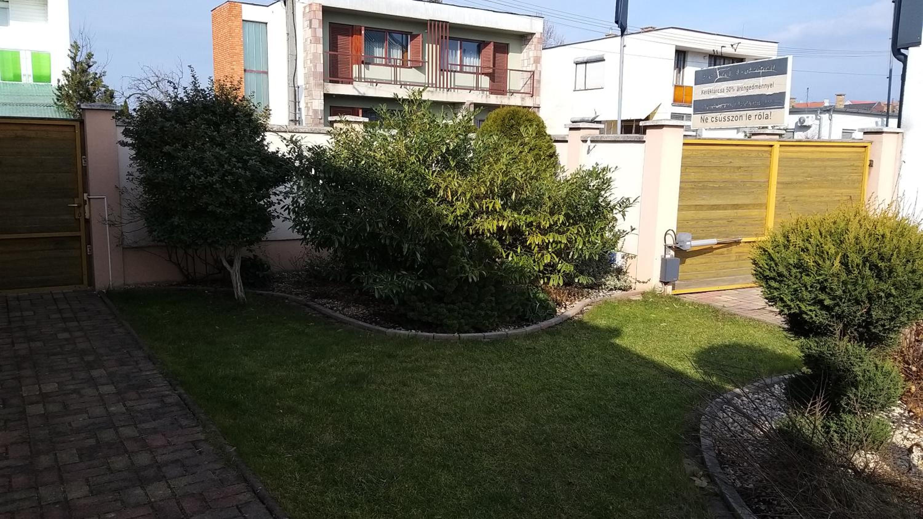 Apartment - Photo 10