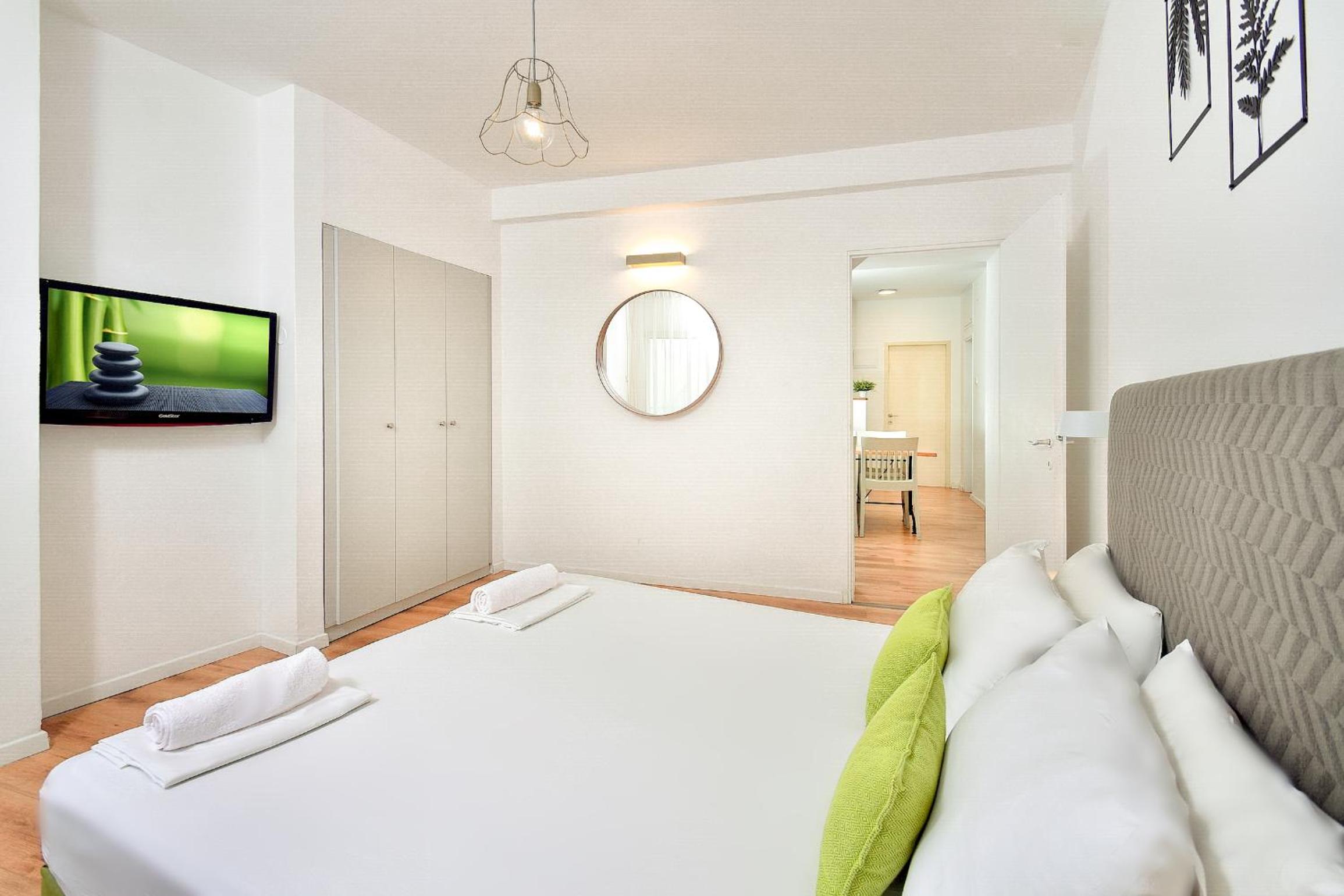 Family One-Bedroom with Mountain View (2 Adults + 4 Children) photo 3